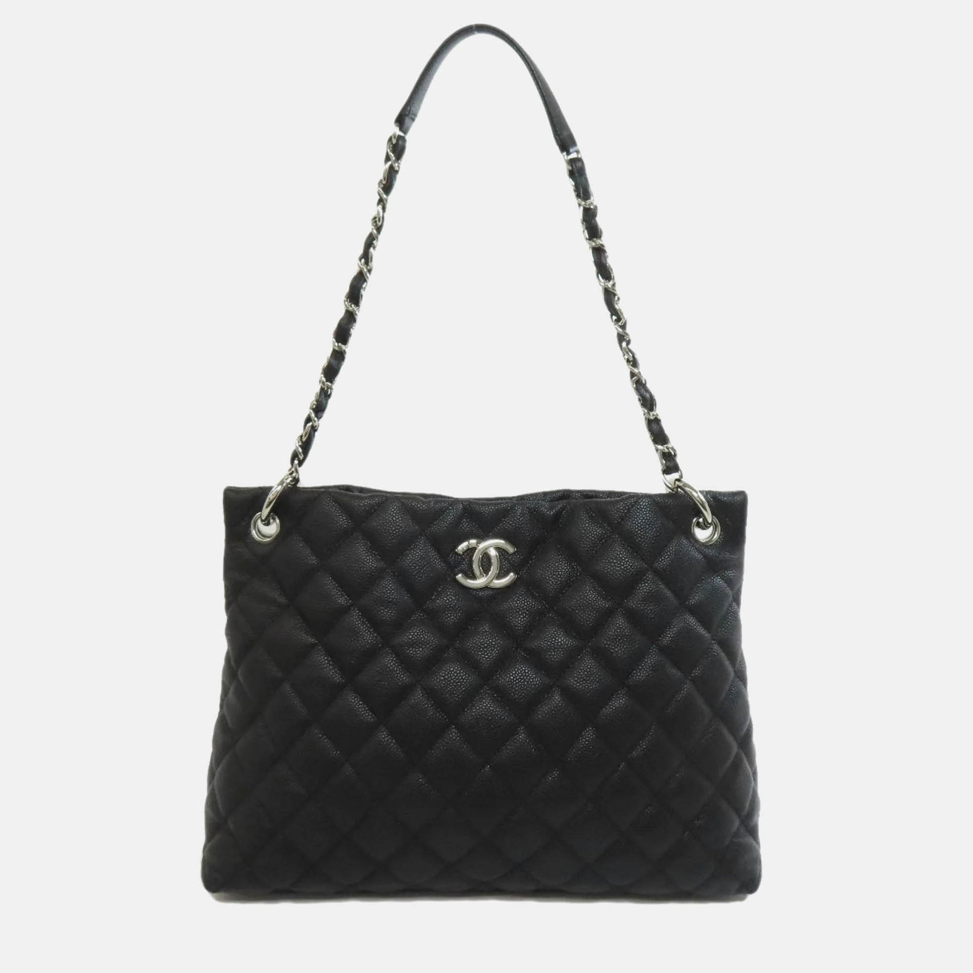 

Chanel CC Quilted Grained Calfskin Tote Bag, Black