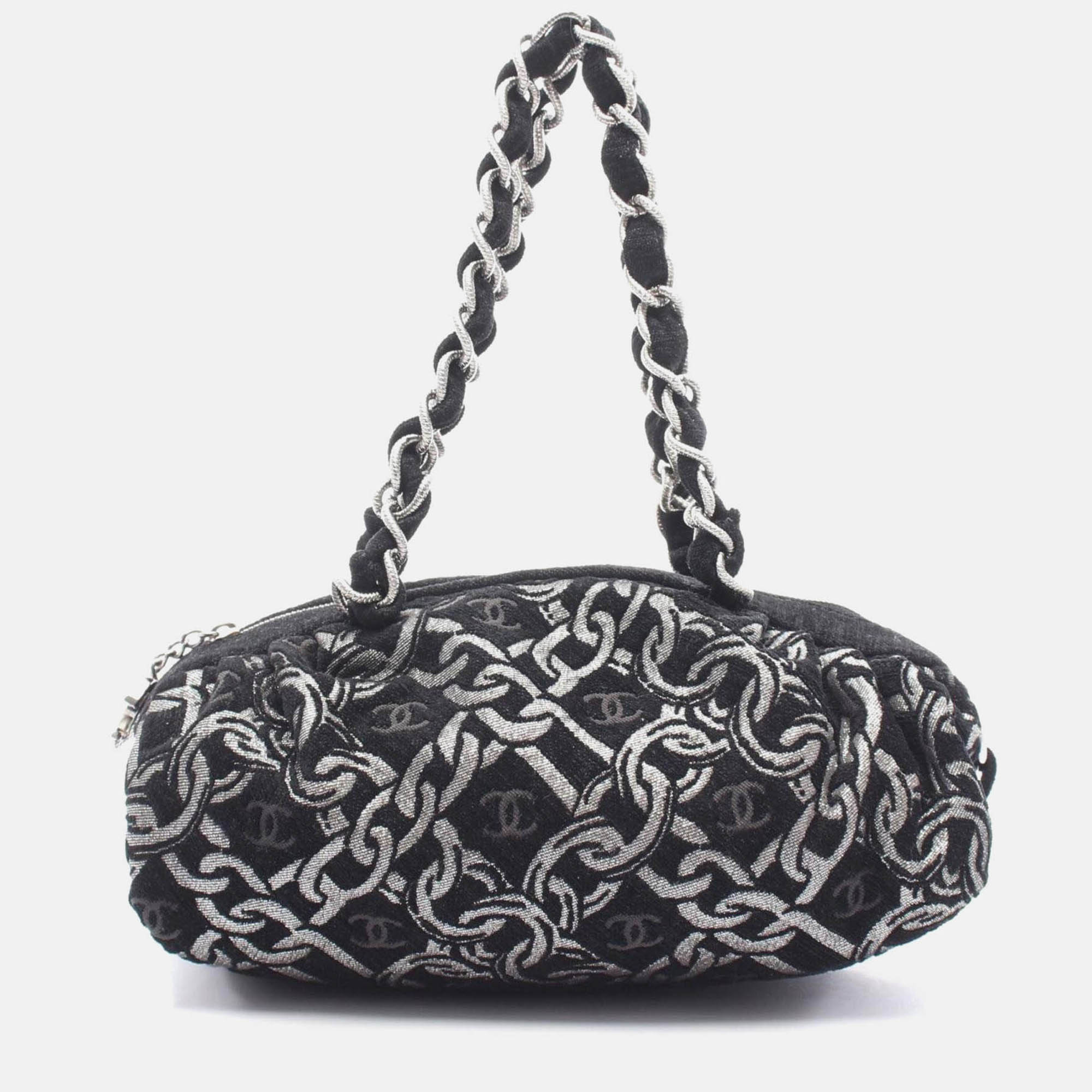 Pre-owned Chanel Coco Mark Black Fabric Handbag