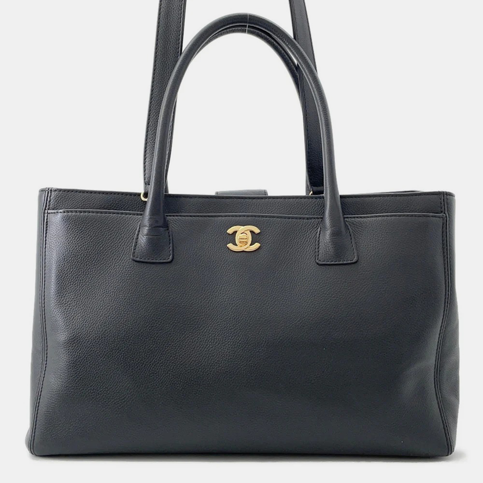 Pre-owned Chanel Executive Line Cc Logo Tote Bag Black Leather