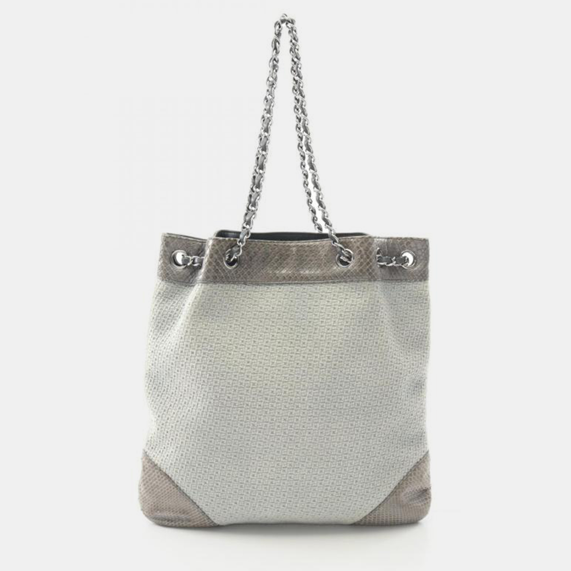

Chanel Shoulder Bag Blue Used