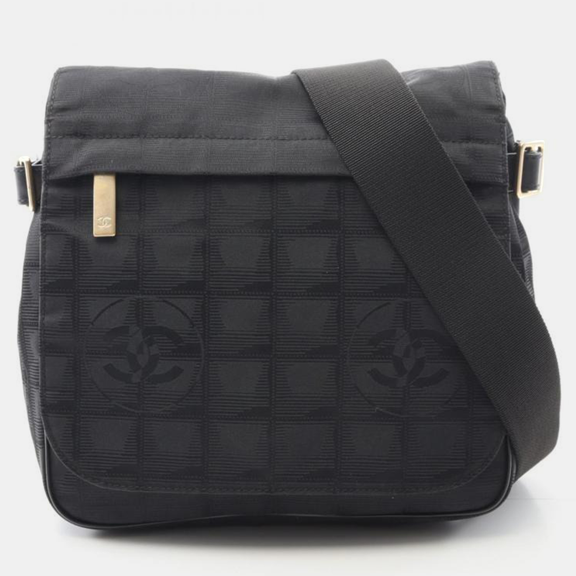 Pre-owned Chanel New Travel Line In Black