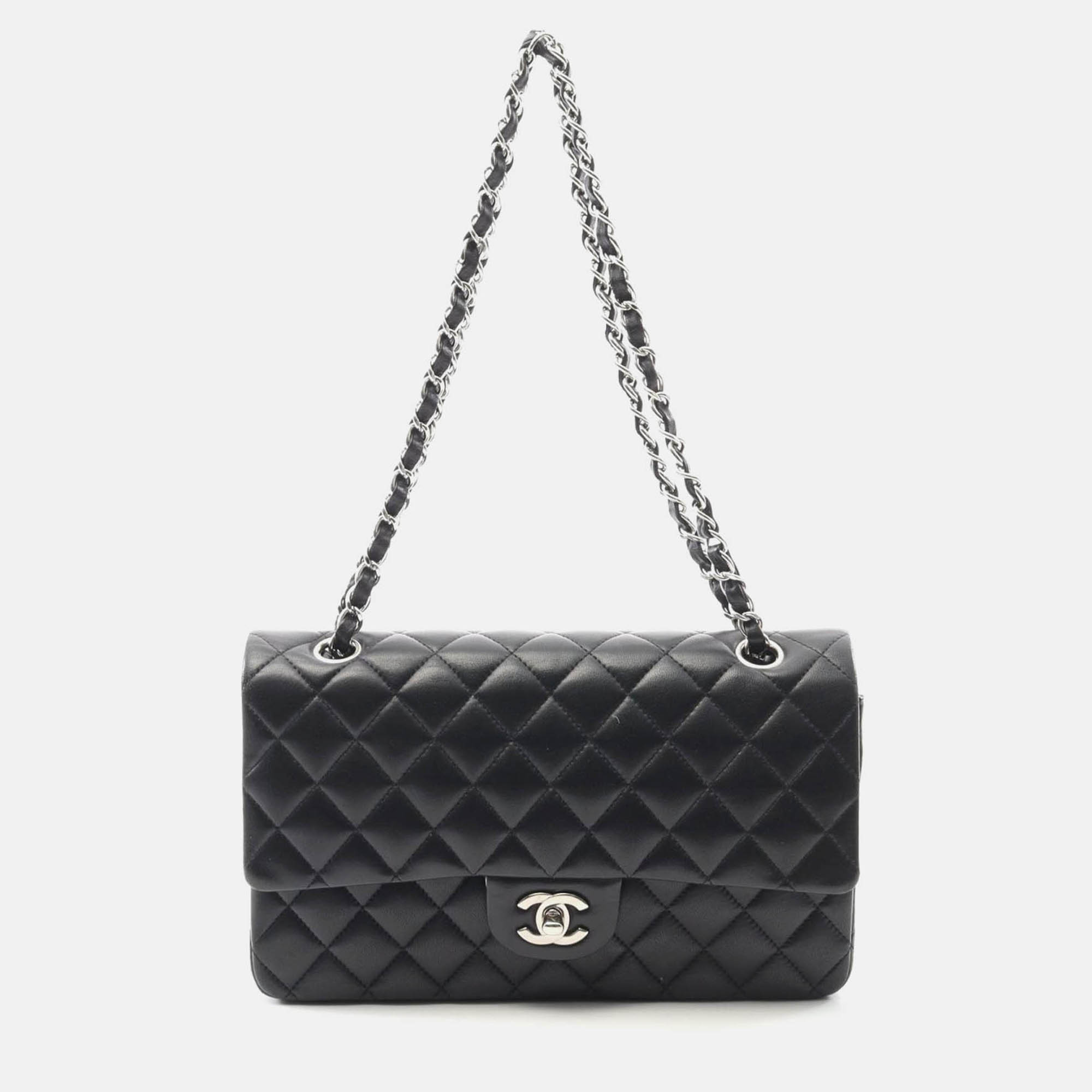 

Chanel Matelasse Black Lambskin SHW Double Flap Chain Shoulder Bag