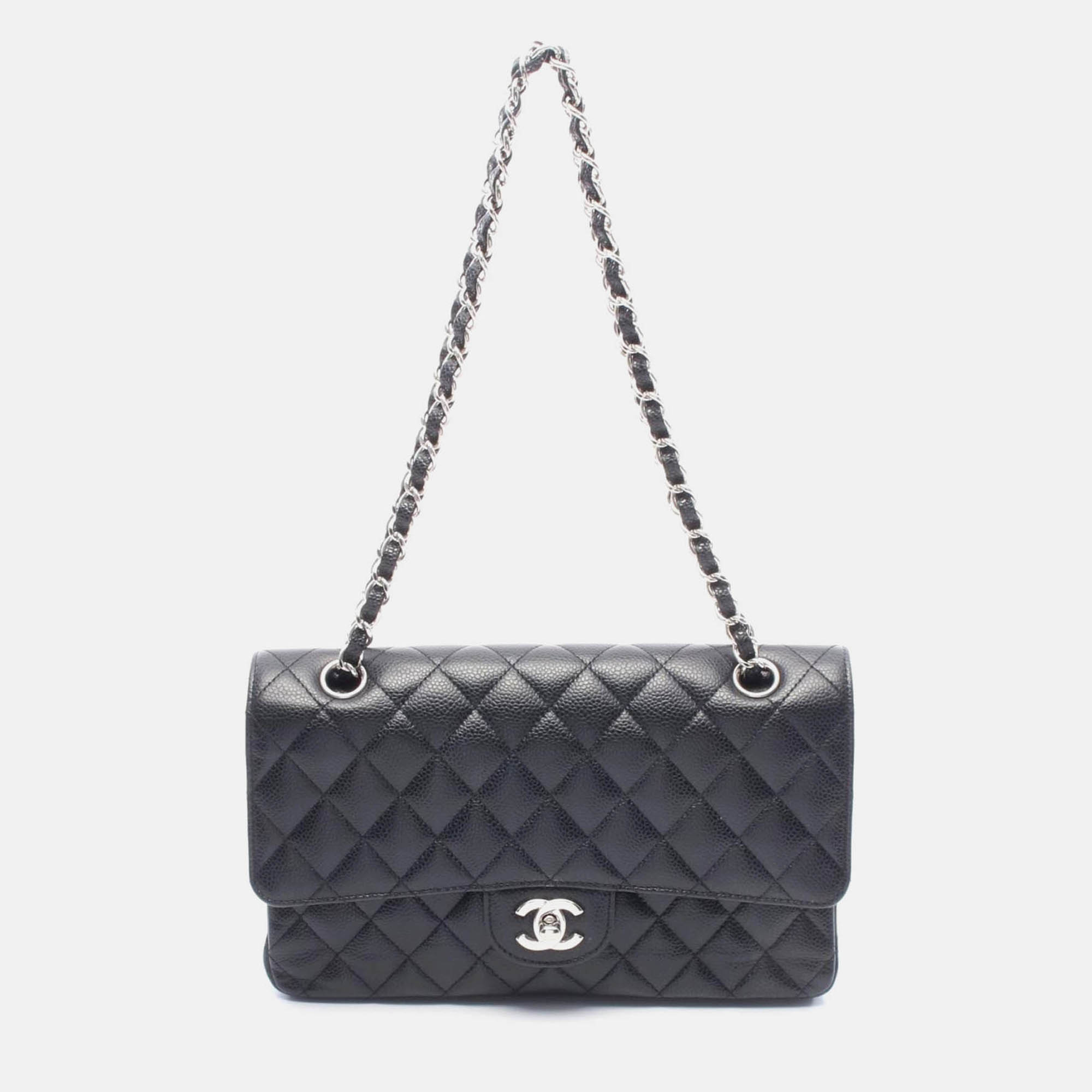 

Chanel Matelasse Black Calfskin SHW Double Flap Chain Shoulder Bag