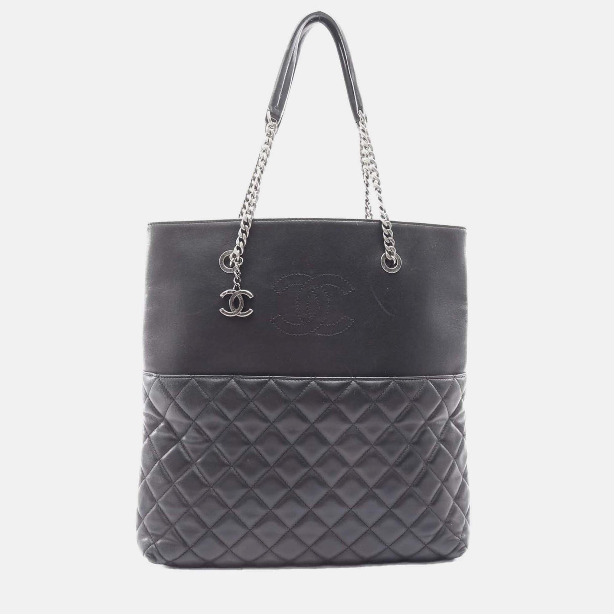 

Chanel Black Quilted Lambskin Urban Delight Tote