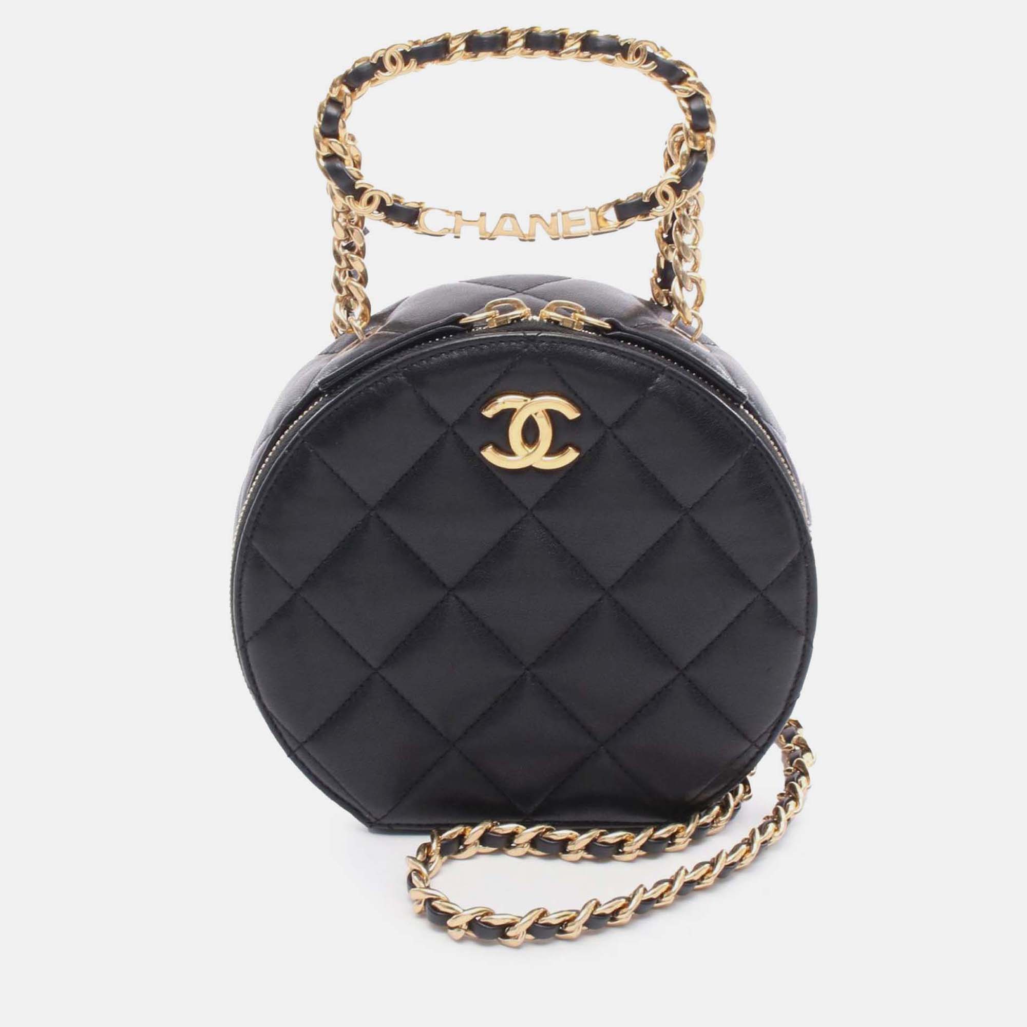 

Chanel Black Quilted Lambskin Oval Logo Chain Top Handle Round Clutch on Chain