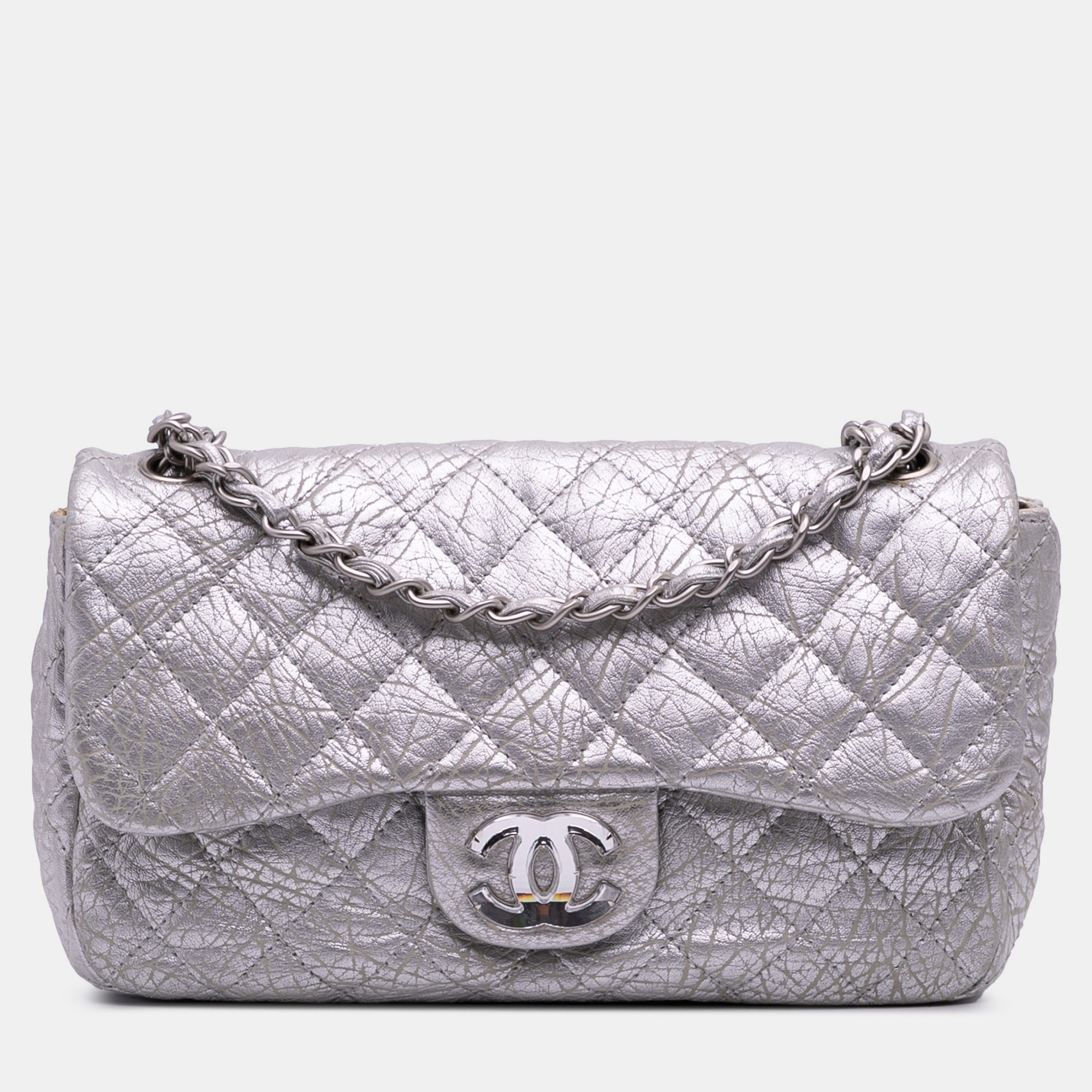 

Chanel Silver Quilted Aged Calfskin On The Rocks Flap