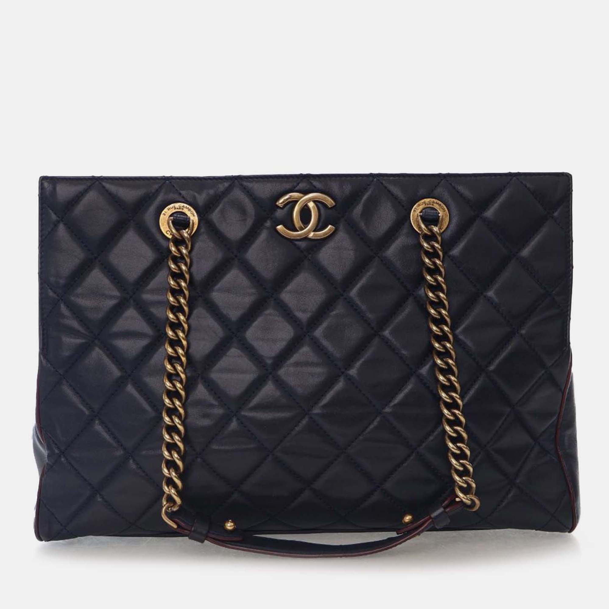 

Chanel Navy Blue Quilted Calfskin Perfect Edge Tote