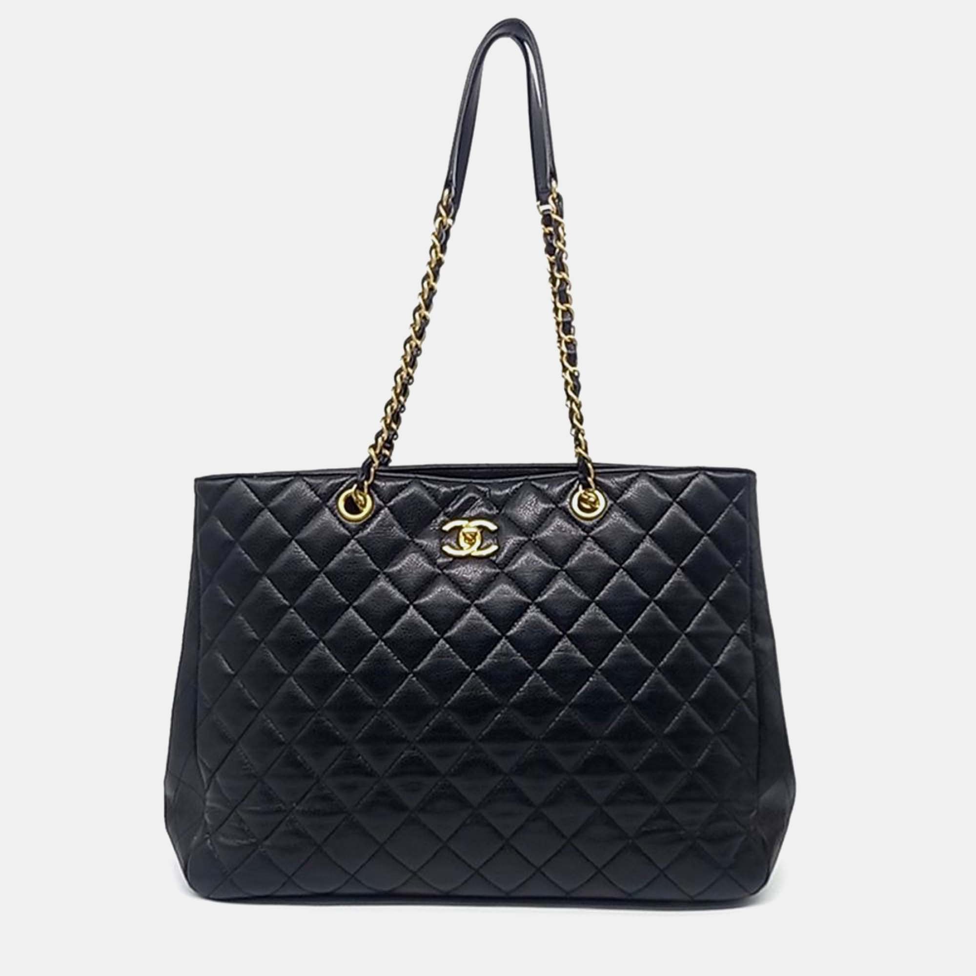 

Chanel Black Leather Caviar Chain Shoulder Bag