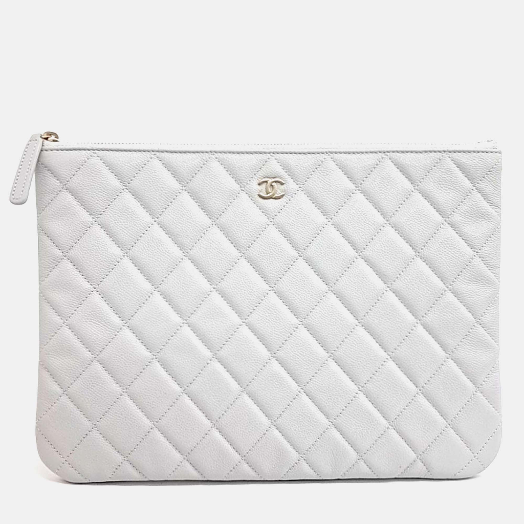 

Chanel New Medium Grey Caviar Leather Clutch