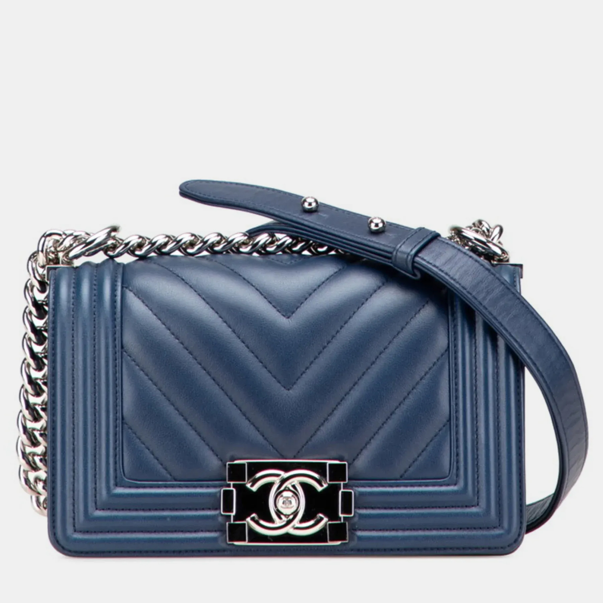 

Chanel Boy V-Stitch Blue Lambskin Leather Shoulder Bag