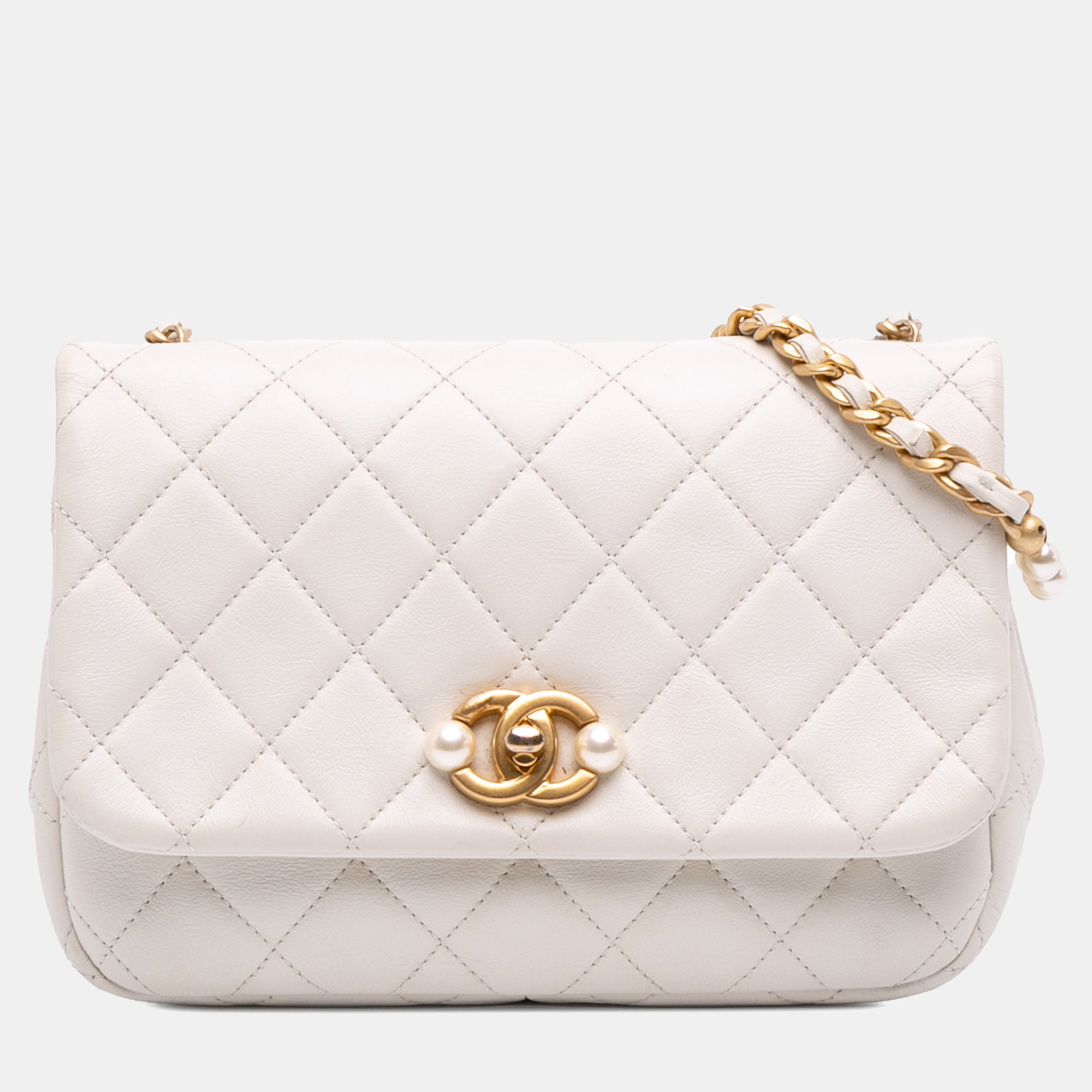 

Chanel White Mini Glazed Calfskin Pearl Side Flap