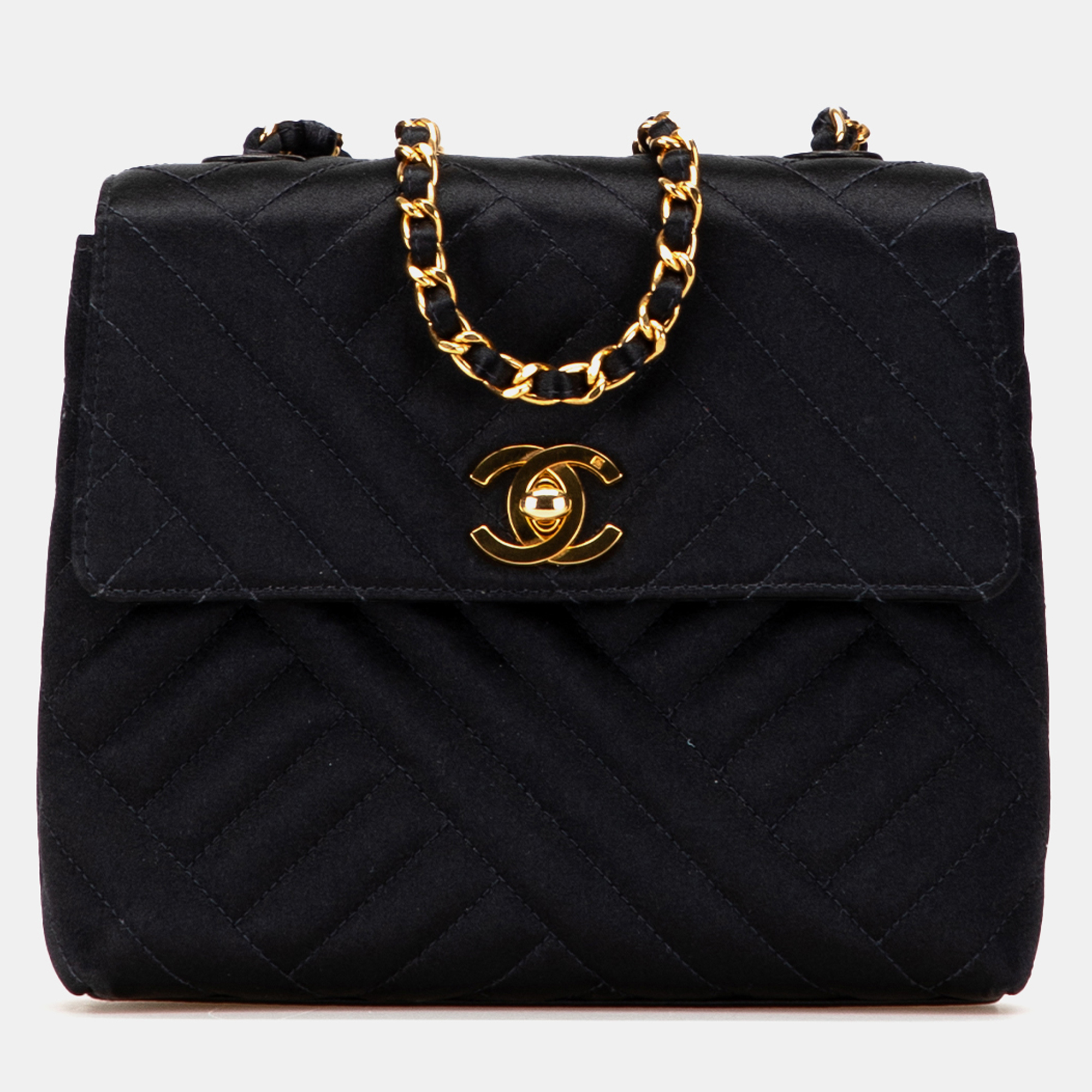 

Chanel Black Mini Square Diagonal Quilted Satin Single Flap Bag