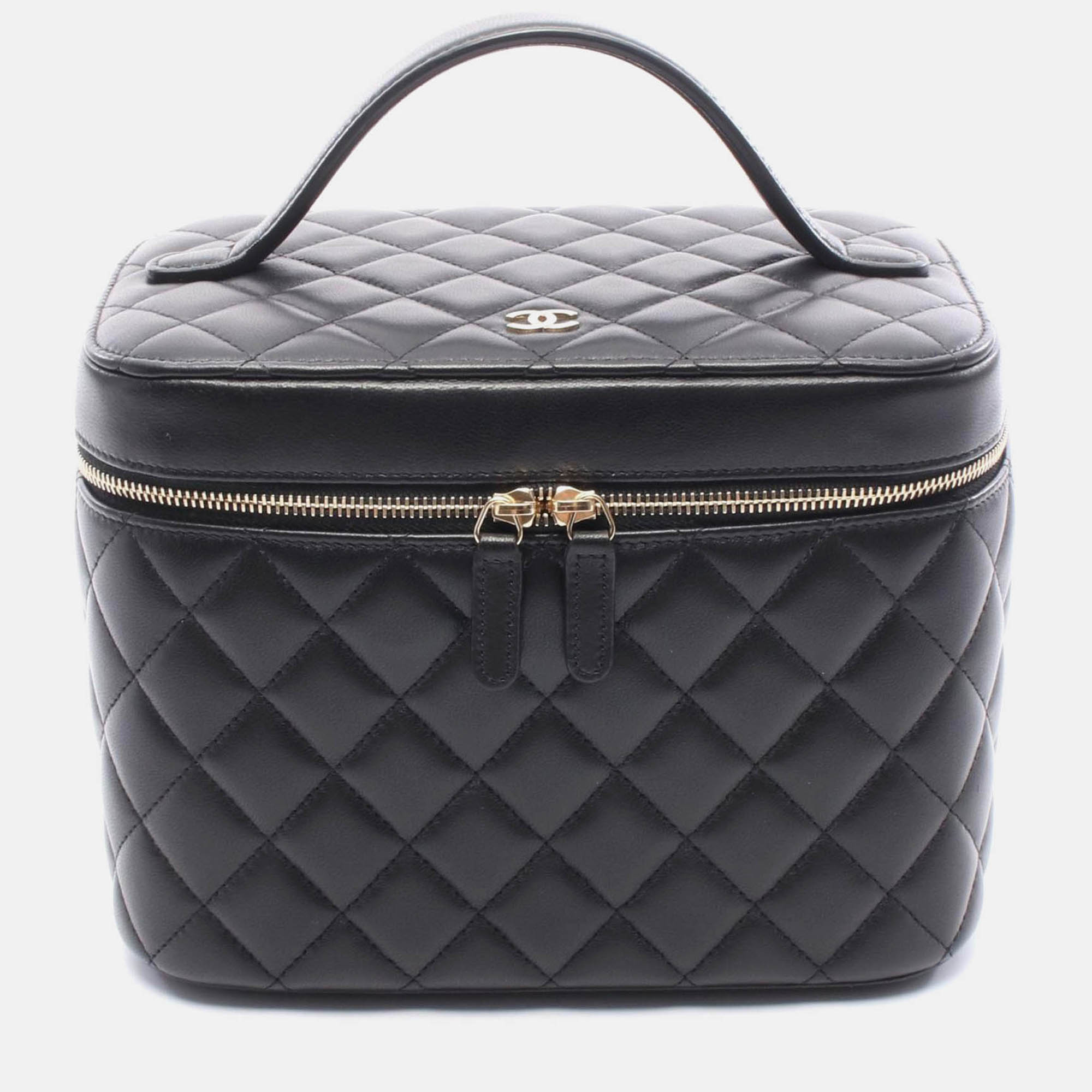 

Chanel Matelassé Coco CC Black Lamb Leather Vanity Handbag