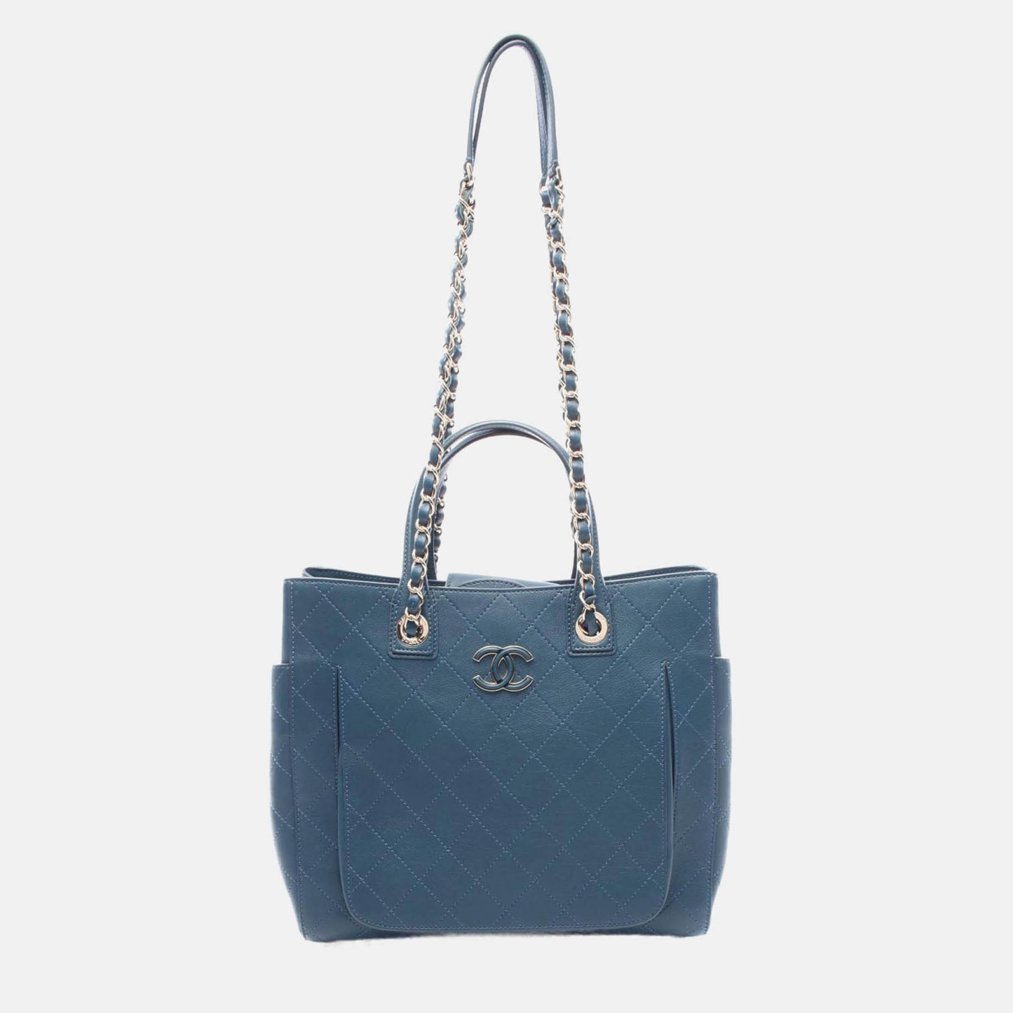 

Chanel Matelasse Blue Leather Chain Shoulder Bag GHW