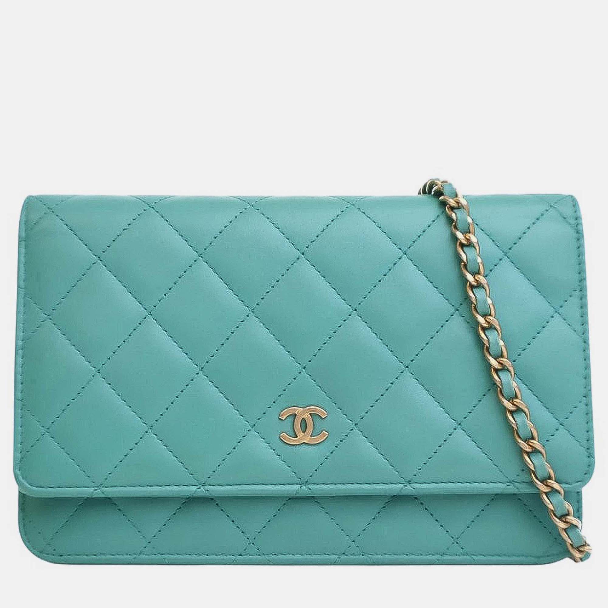 

Chanel Blue Classic Lambskin Wallet On Chain