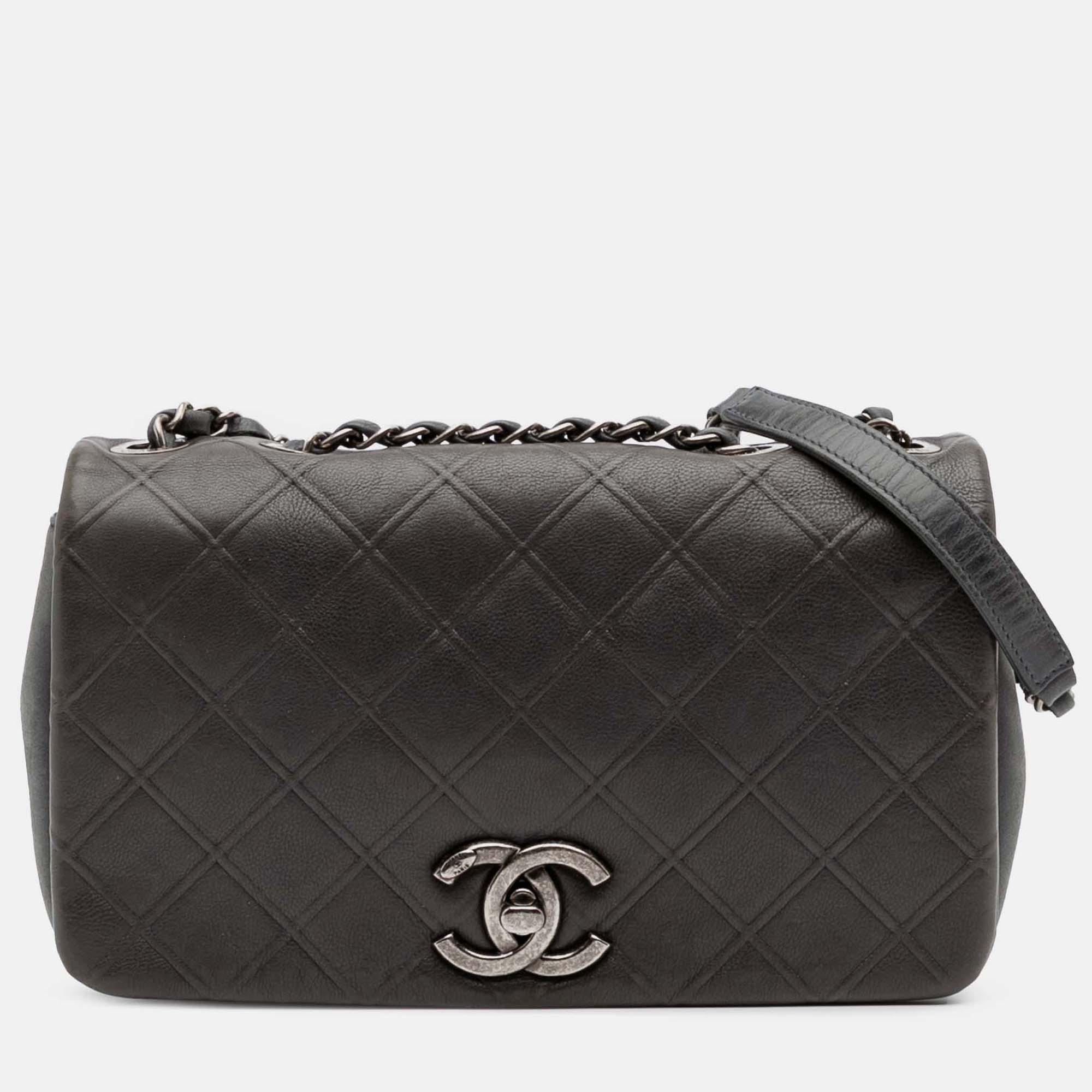 

Chanel Grey Paris Edinburgh Medium Embossed Calfskin New Chic Flap