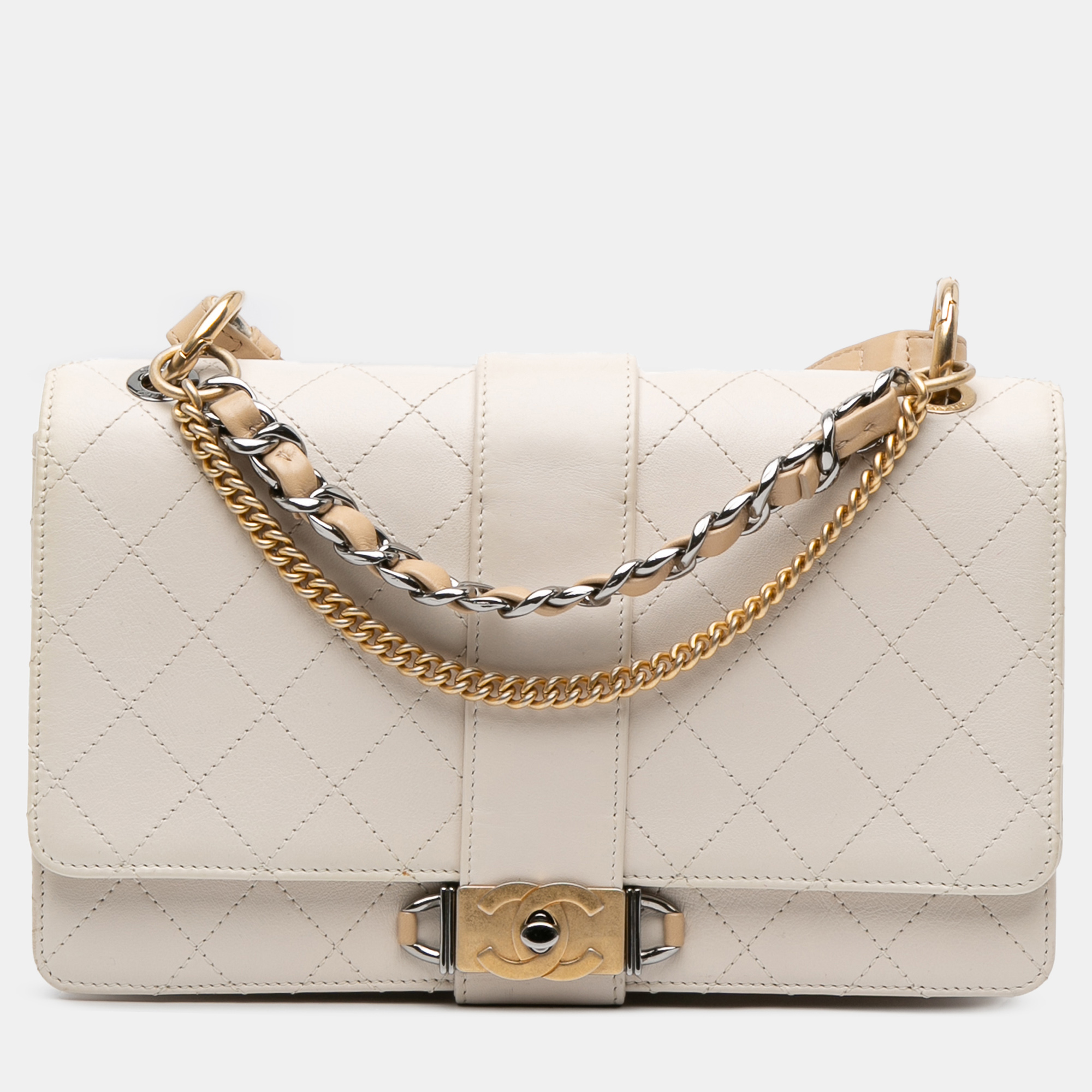 

Chanel White CC Stitched Calfskin Chain Flap