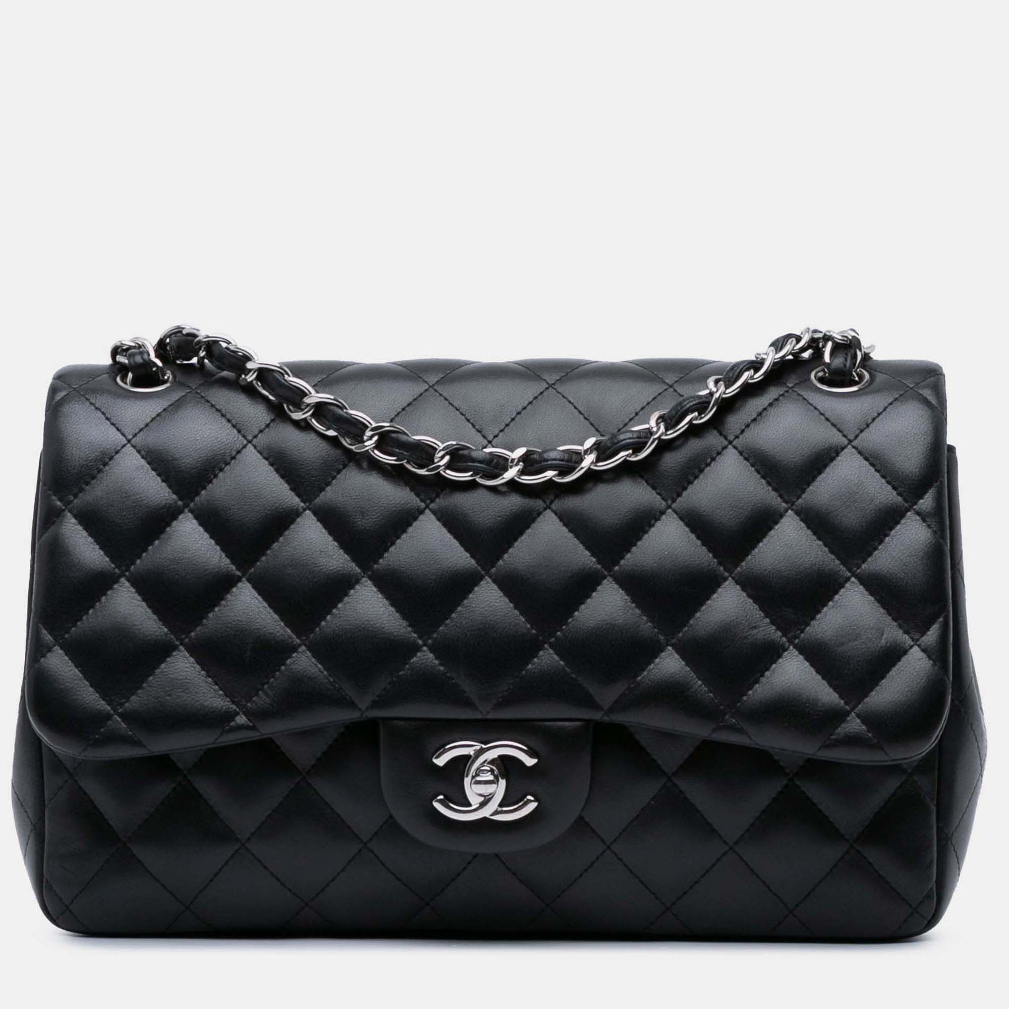 

Chanel Classic Double Flap Jumbo Black Lambskin Shoulder Bag