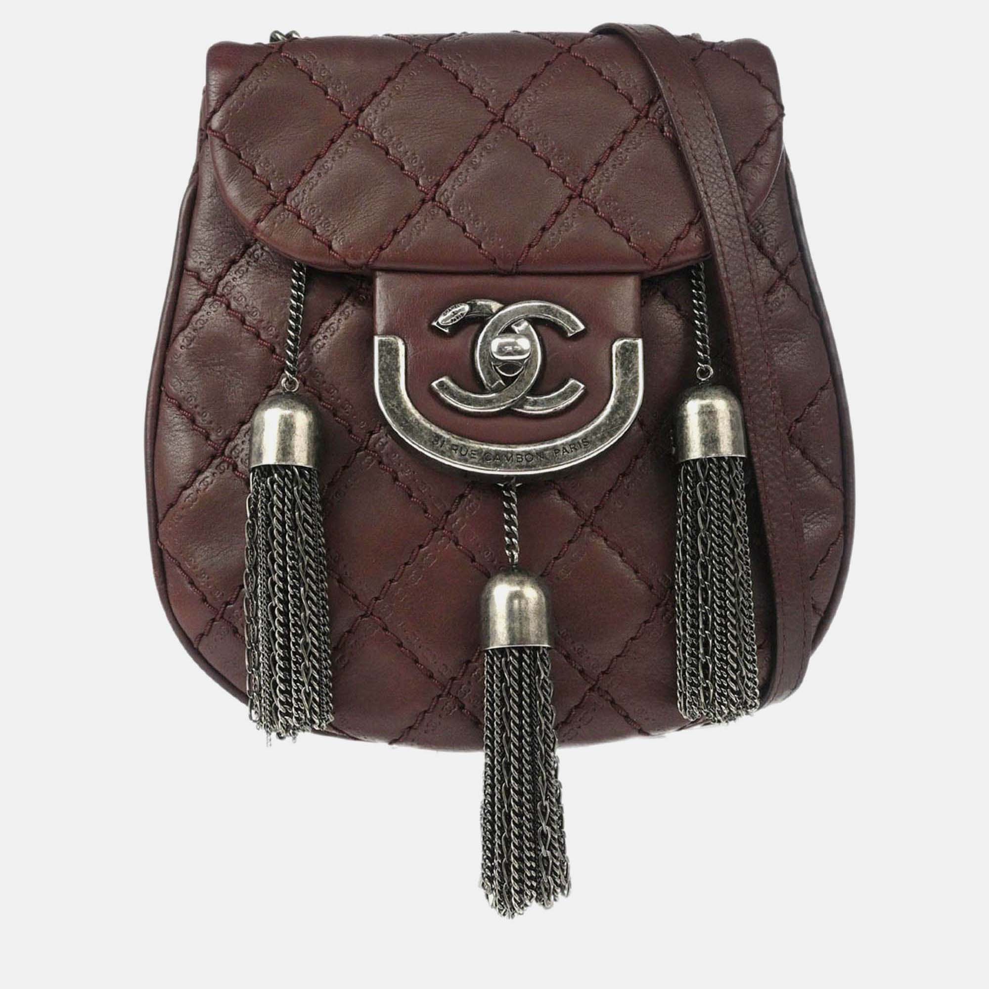 

Chanel Paris Edinburgh Coco Sporran Fringe Brown Calfskin Shoulder Bag
