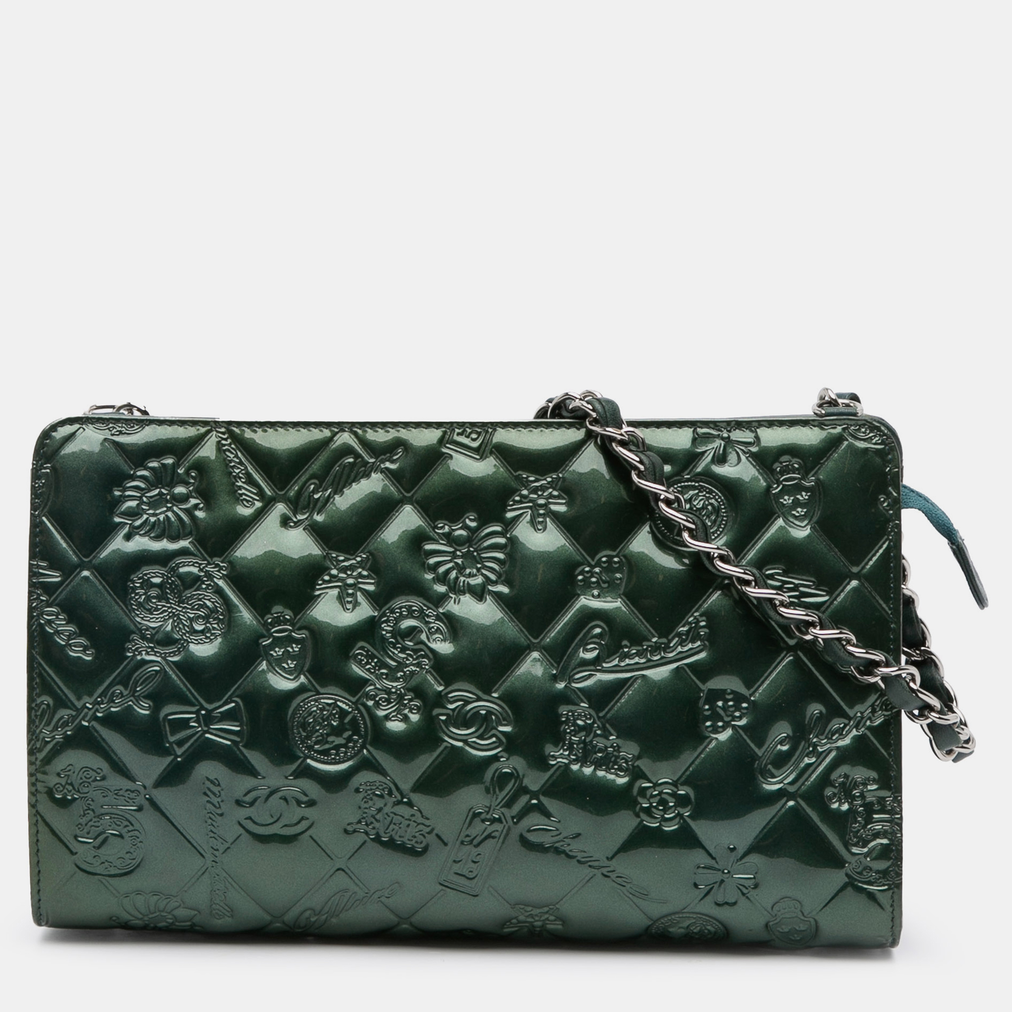 

Chanel Green Quilted Patent Precious Symbols Pochette
