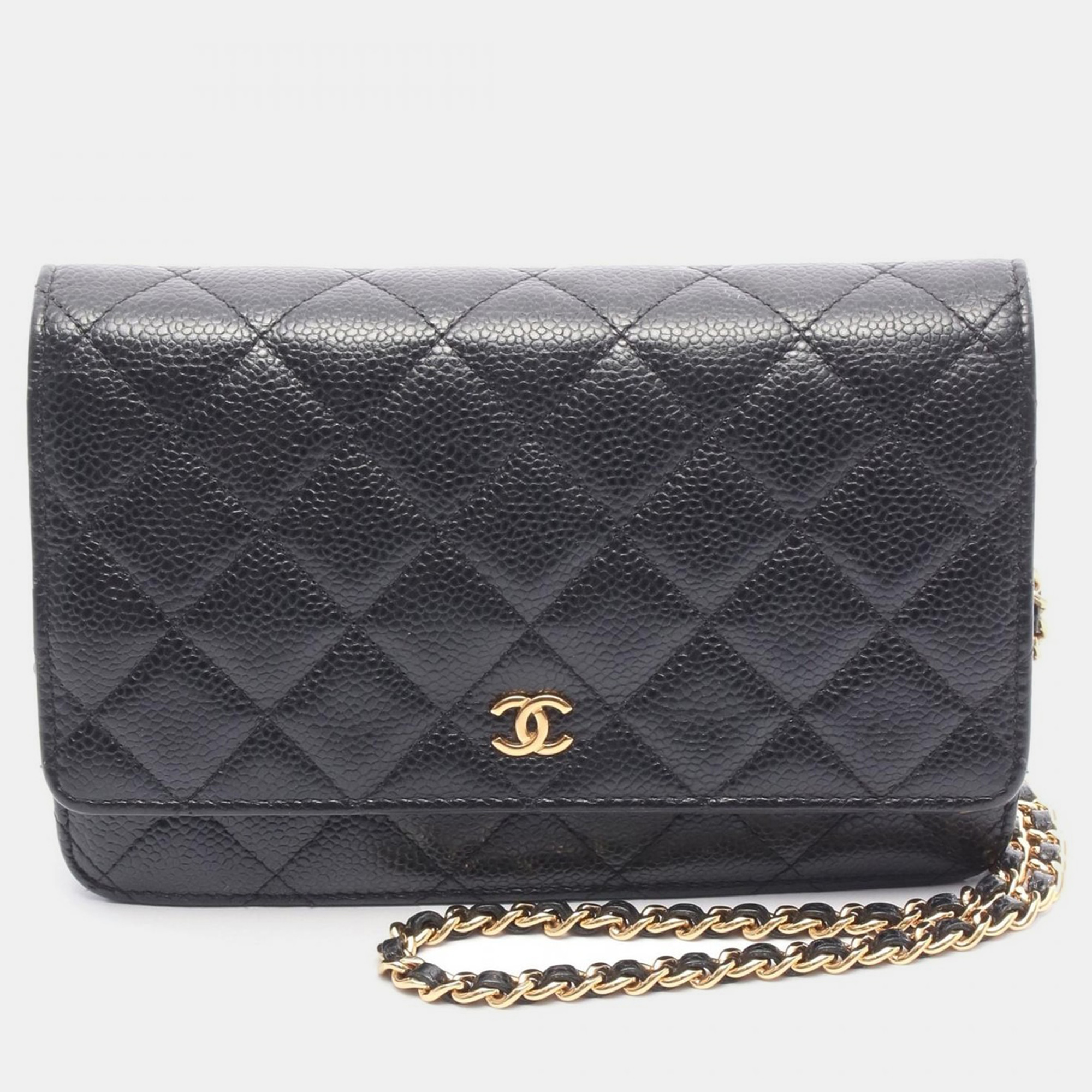 

Chanel Matelasse Chain Crossbody Shoulder Bag Calfskin Black Ghw