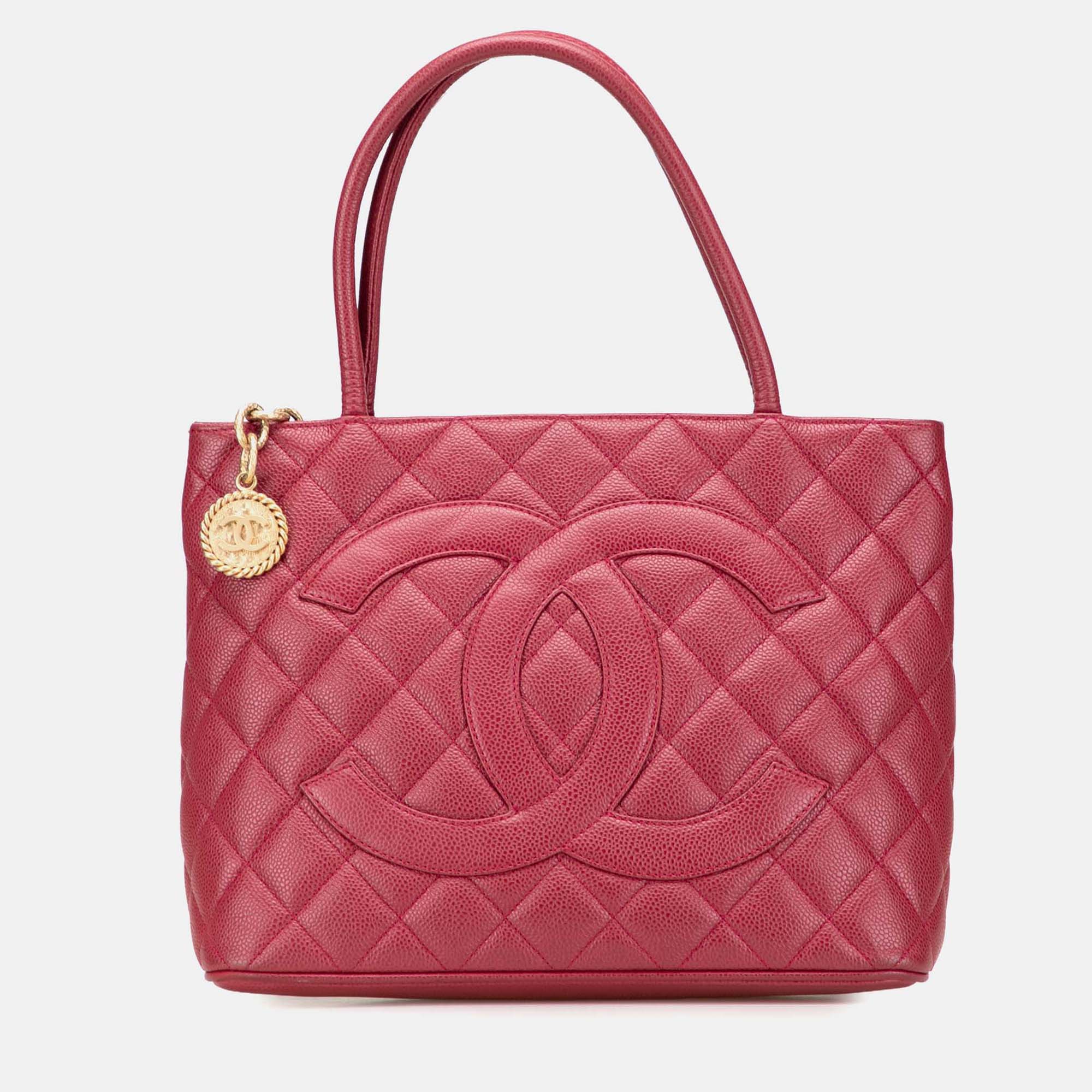 

Chanel Red Caviar Medallion Tote