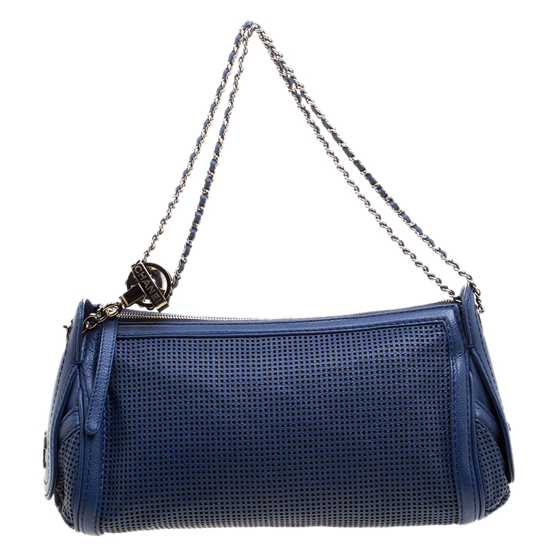 Pre Owned حقيبة كتف شانيل كاميرا جلد أزرق مثقب ببكرة
