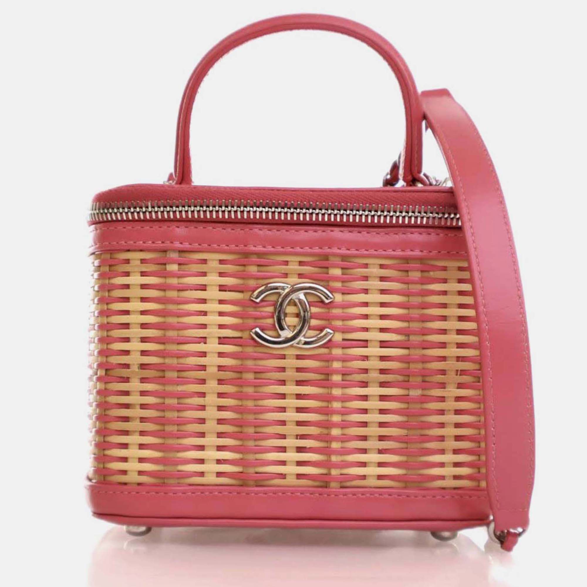 

Chanel Take Away Vanity Small Pink Raffia Top Handle Bag