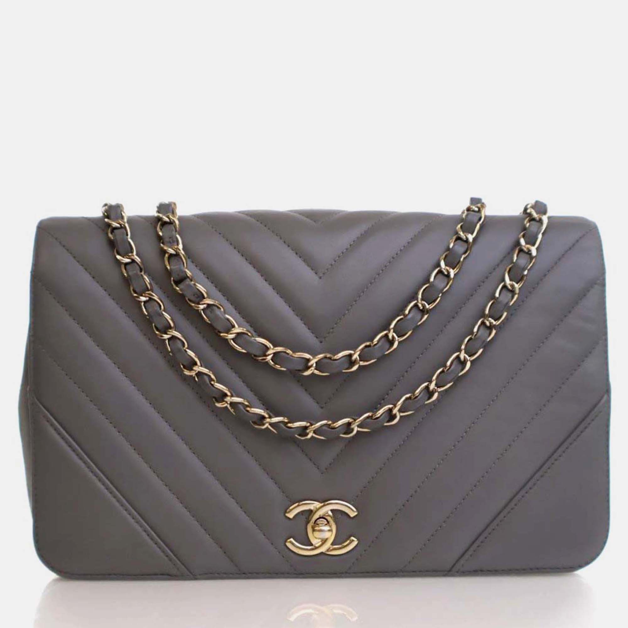 

Chanel Statement Flap Large Grey Calfskin Shoulder Bag