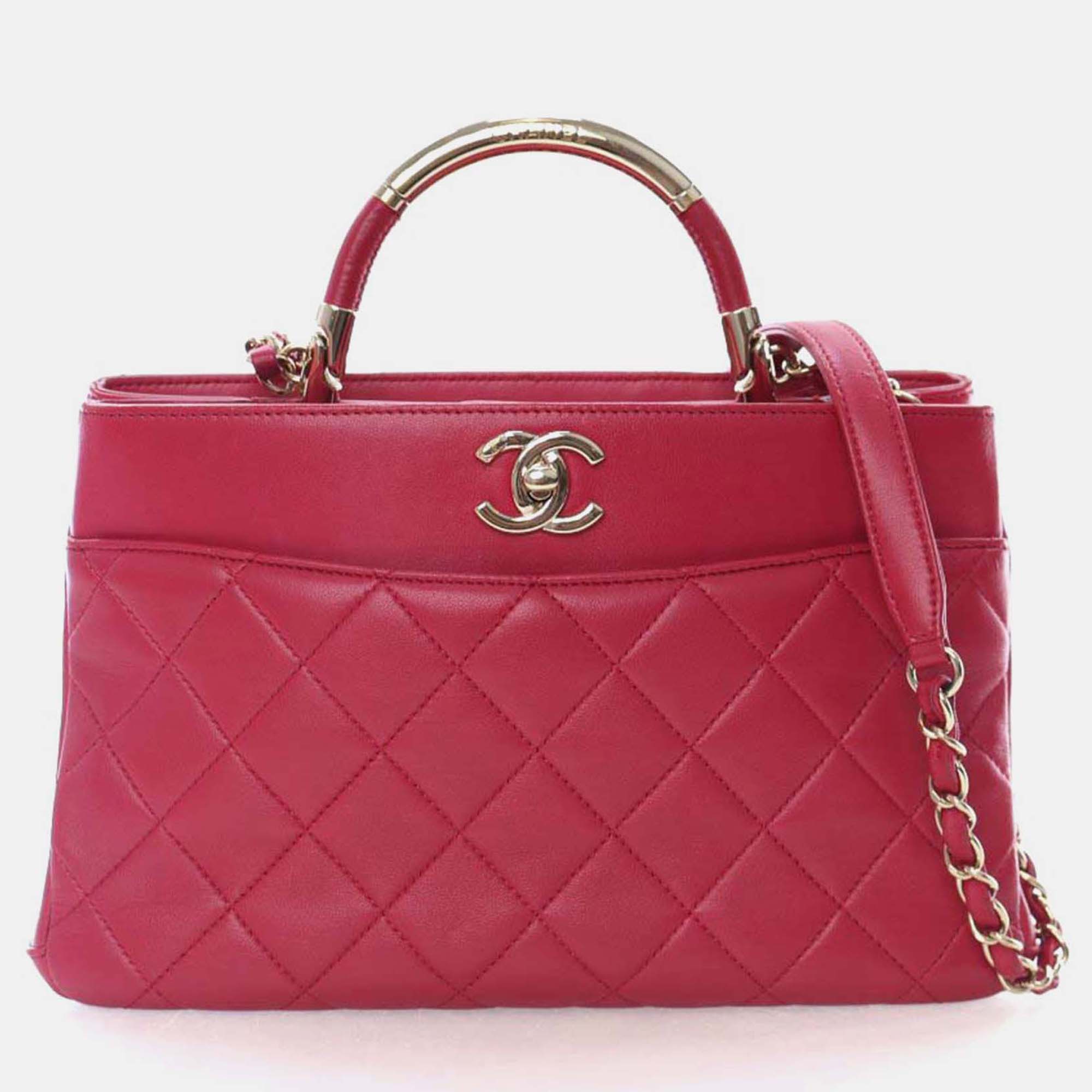 

Chanel Carry Chic Lambskin Shopping Tote Bag, Pink