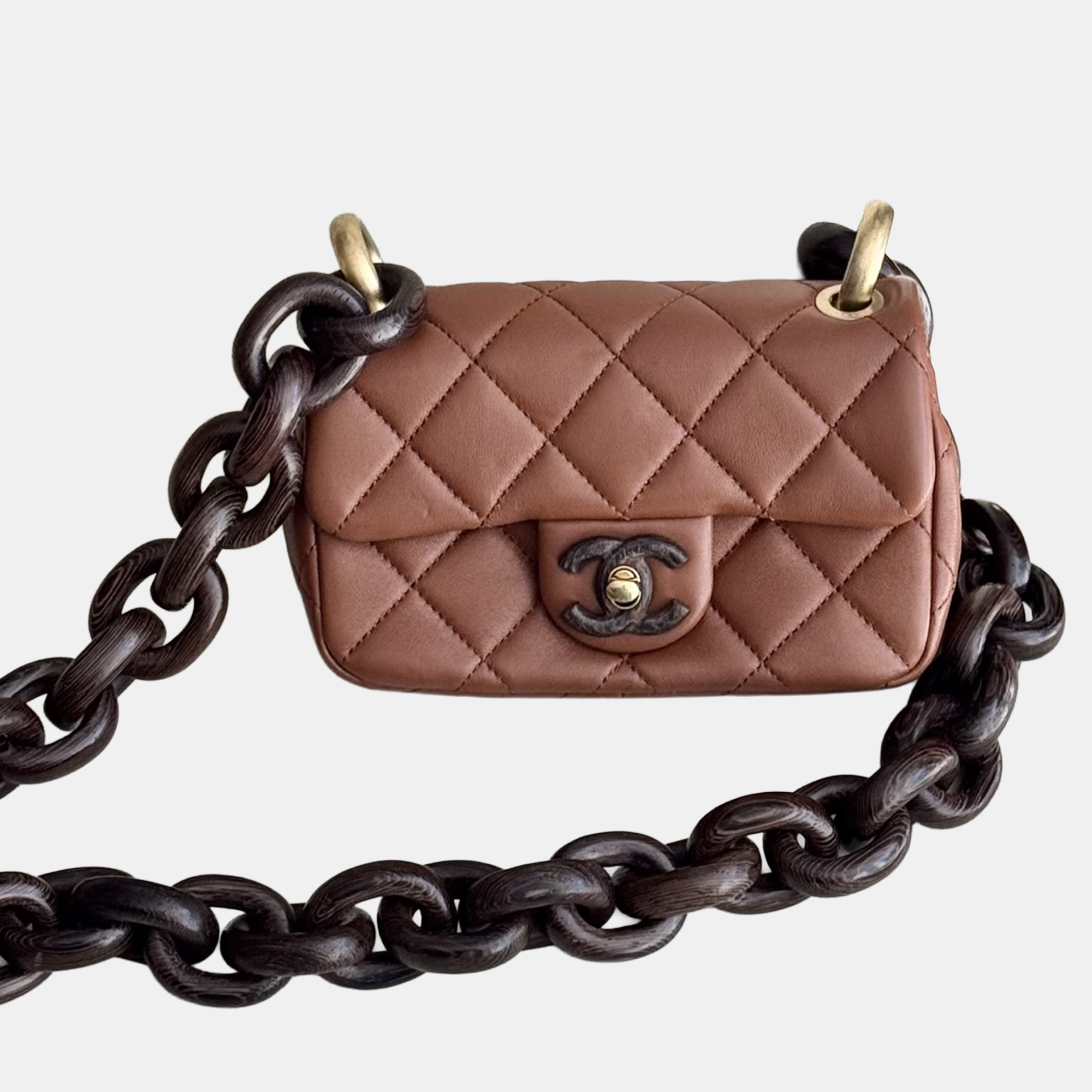 

Chanel 23A Wooden Chain Shoulder Bag, Brown