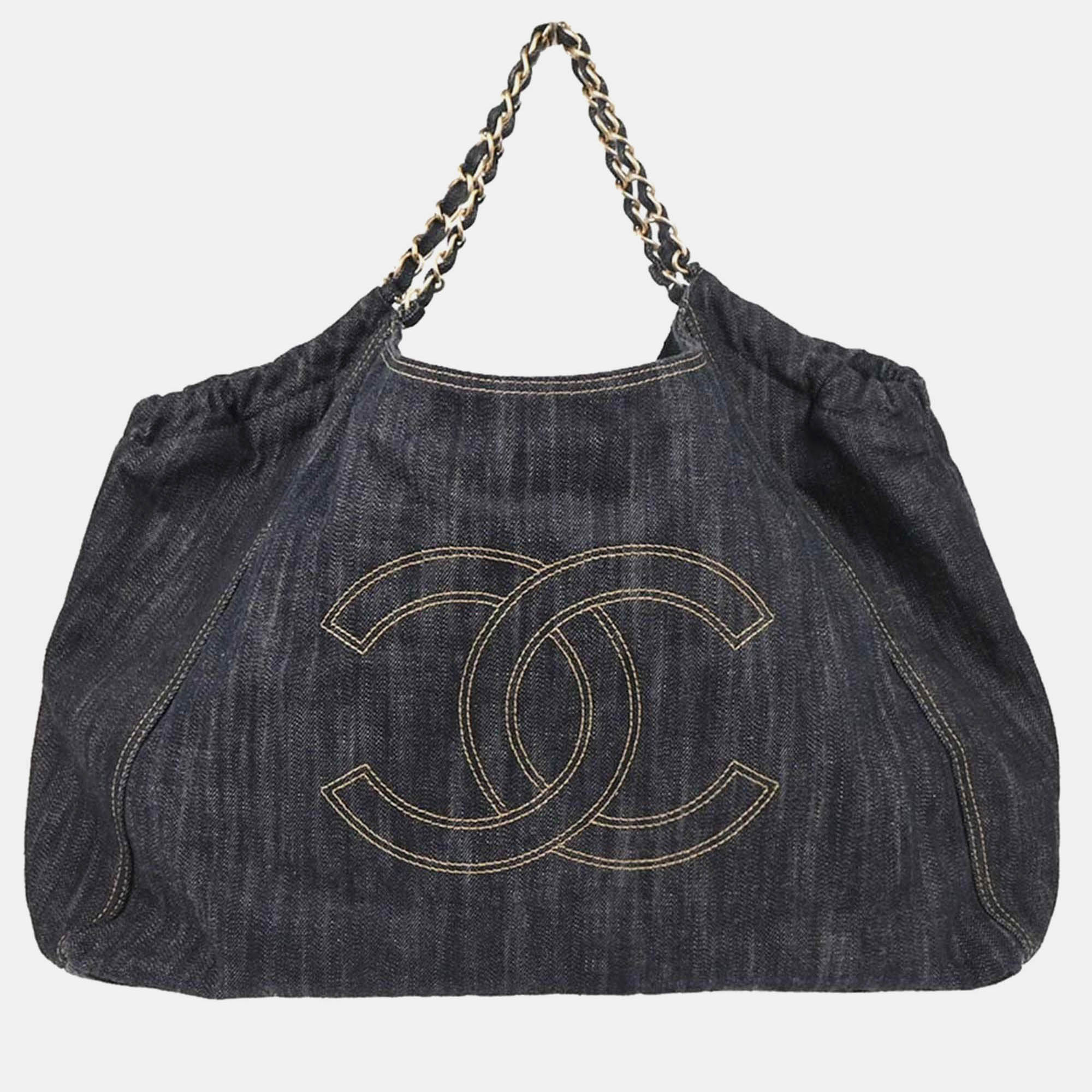 

Chanel Navy Denim Tote Handbag, Navy blue