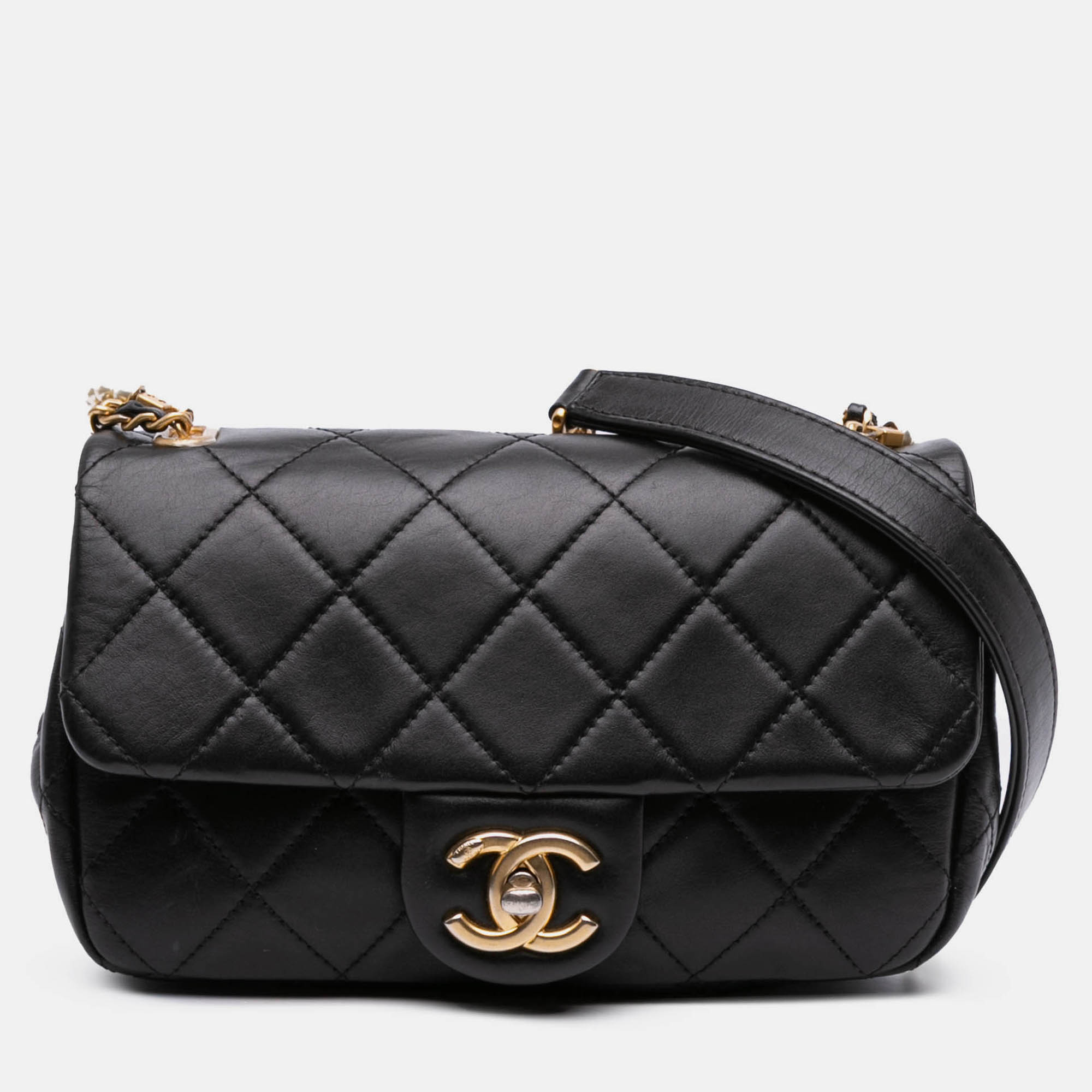 

Chanel Black Mini Quilted Calfskin Crystal Pearls Chain Flap