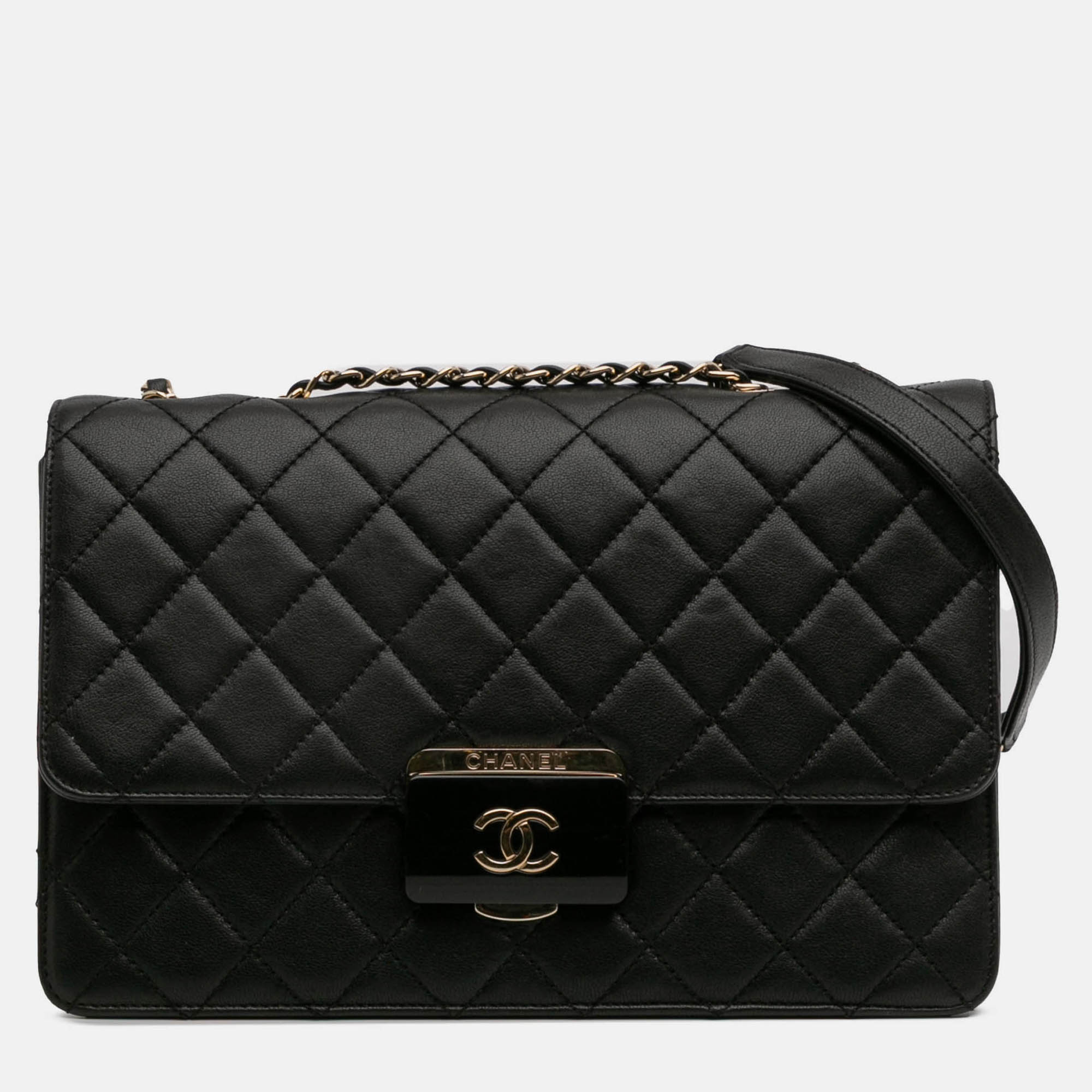 

Chanel Black Large Sheepskin Beauty Lock Flap