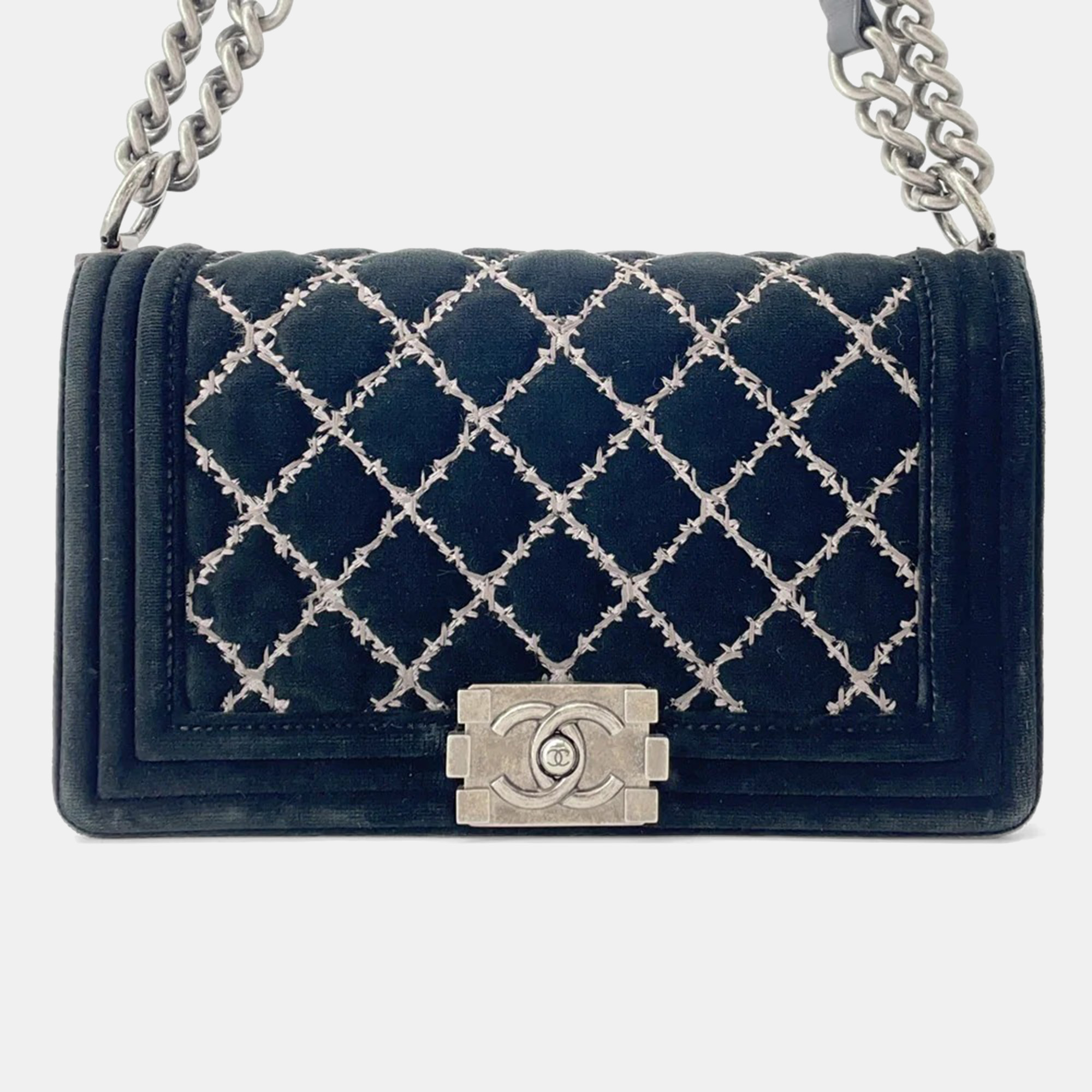 

Chanel Boy Chanel Chain shoulder Bag Black Velour Size