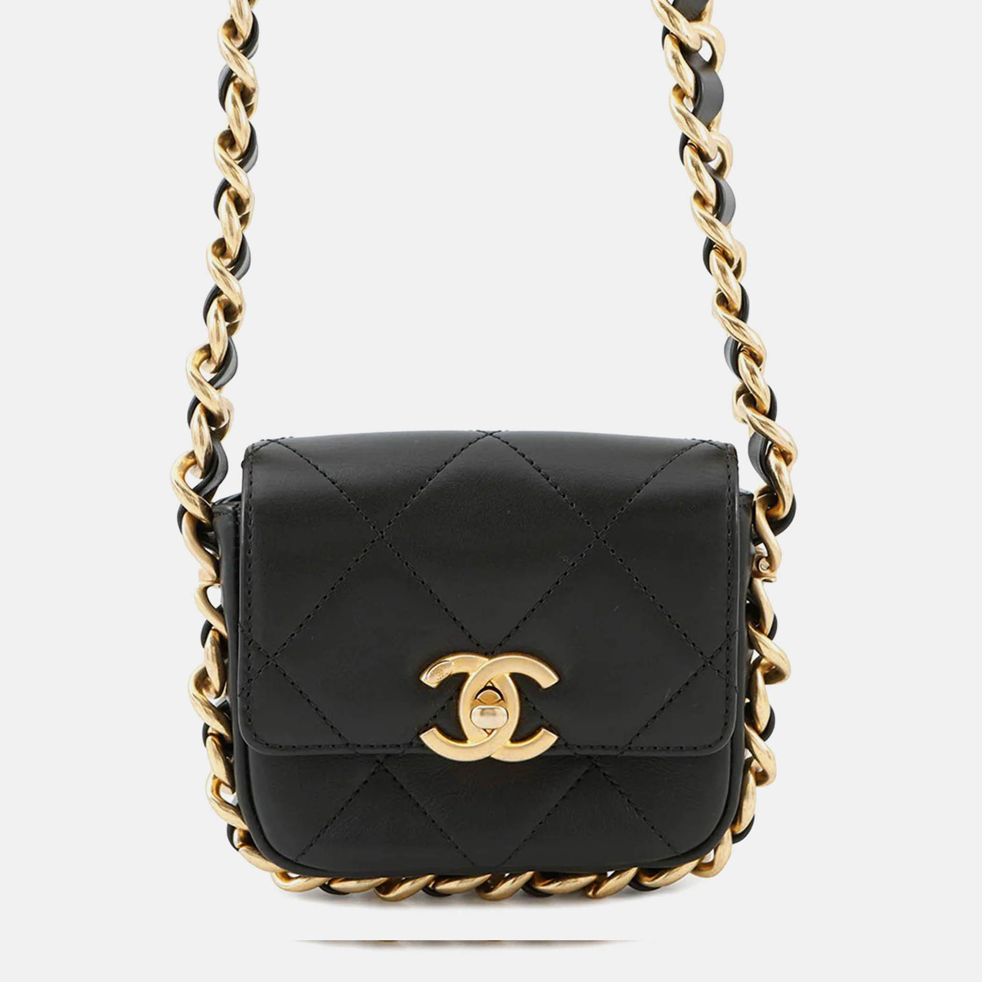 

Chanel Matelasseflap Bag Chain shoulder Bag Black Calf Leather Size Mini