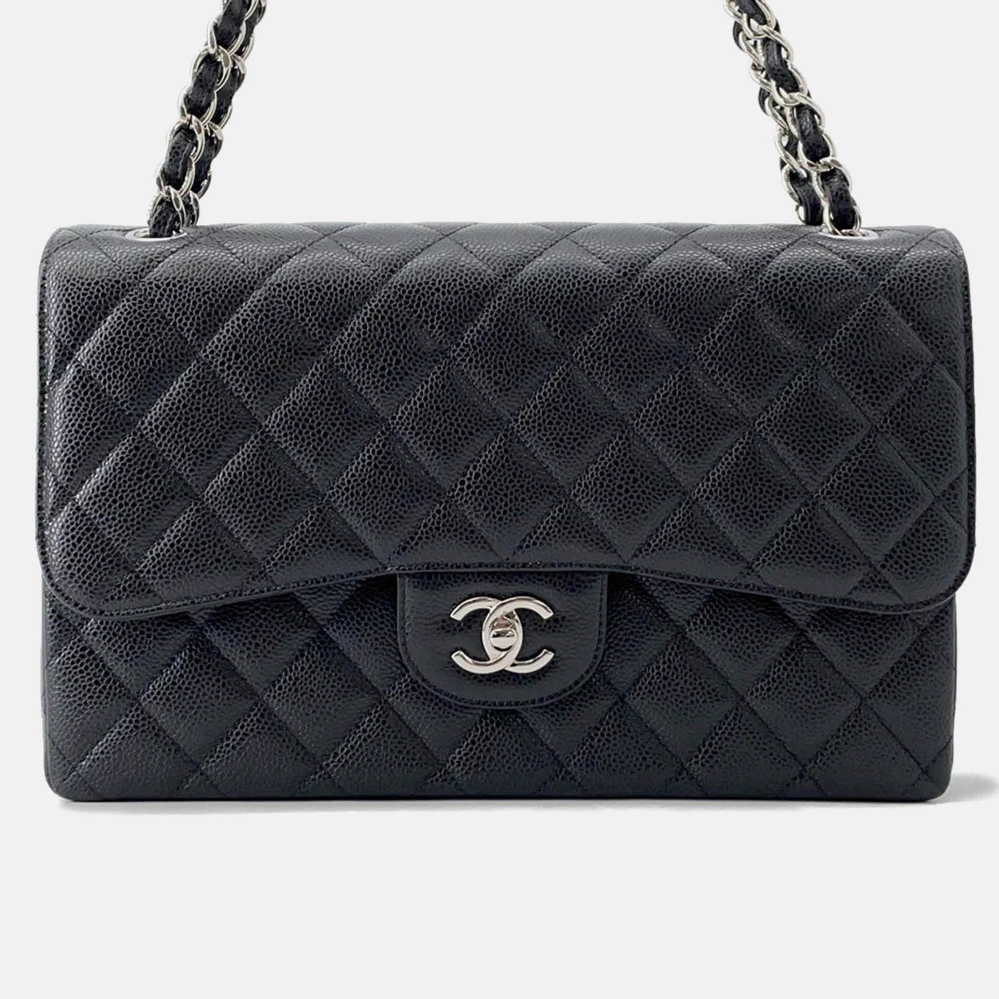 

Chanel Jumbo Matelasse Double Flap Shoulder Bag Black Caviar Leather Size