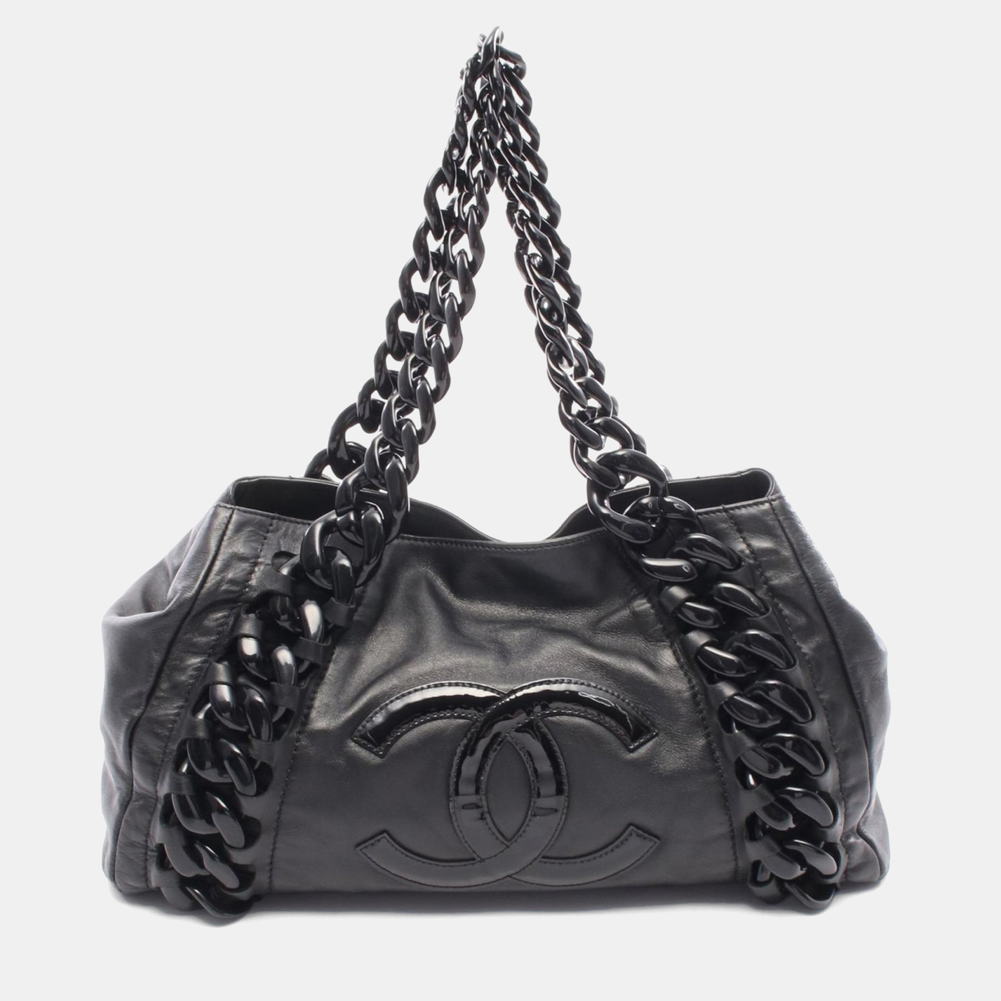 

Chanel Cc Logo Plastic Chain Tote Bag Leather Patent Leather Black