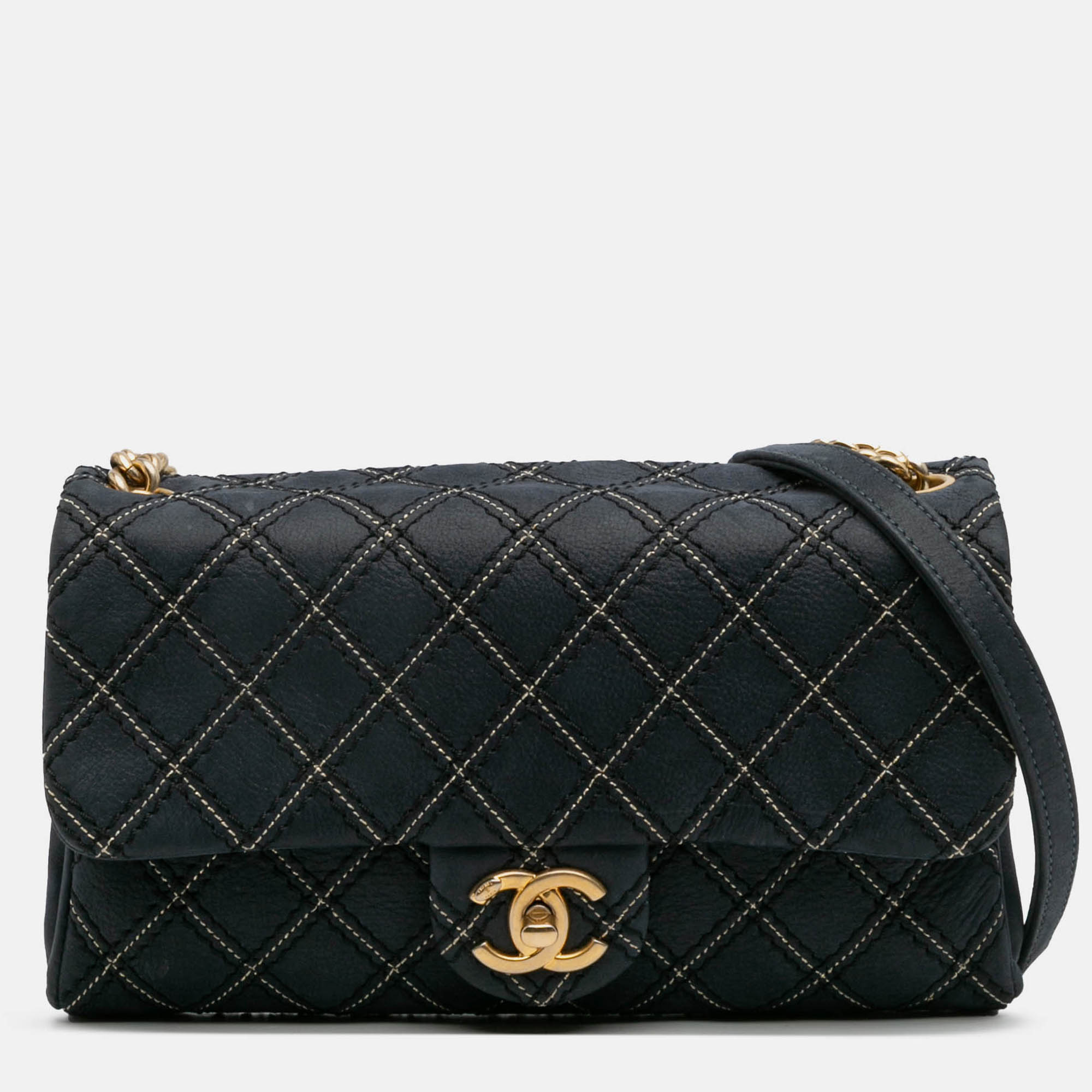 

Chanel Navy Blue Medium Quilted Calfskin Triple Stitched Flap