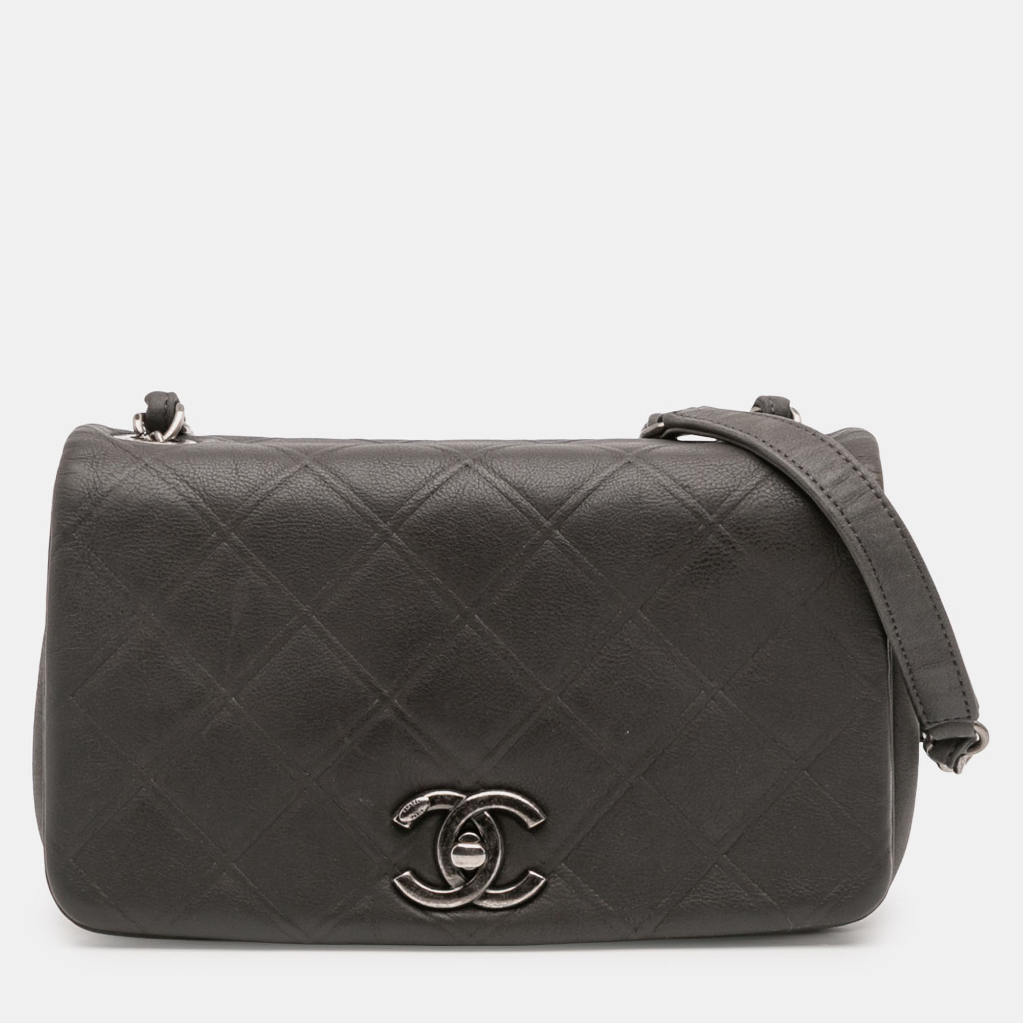 

Chanel Grey Embossed Calfskin New Chic Flap