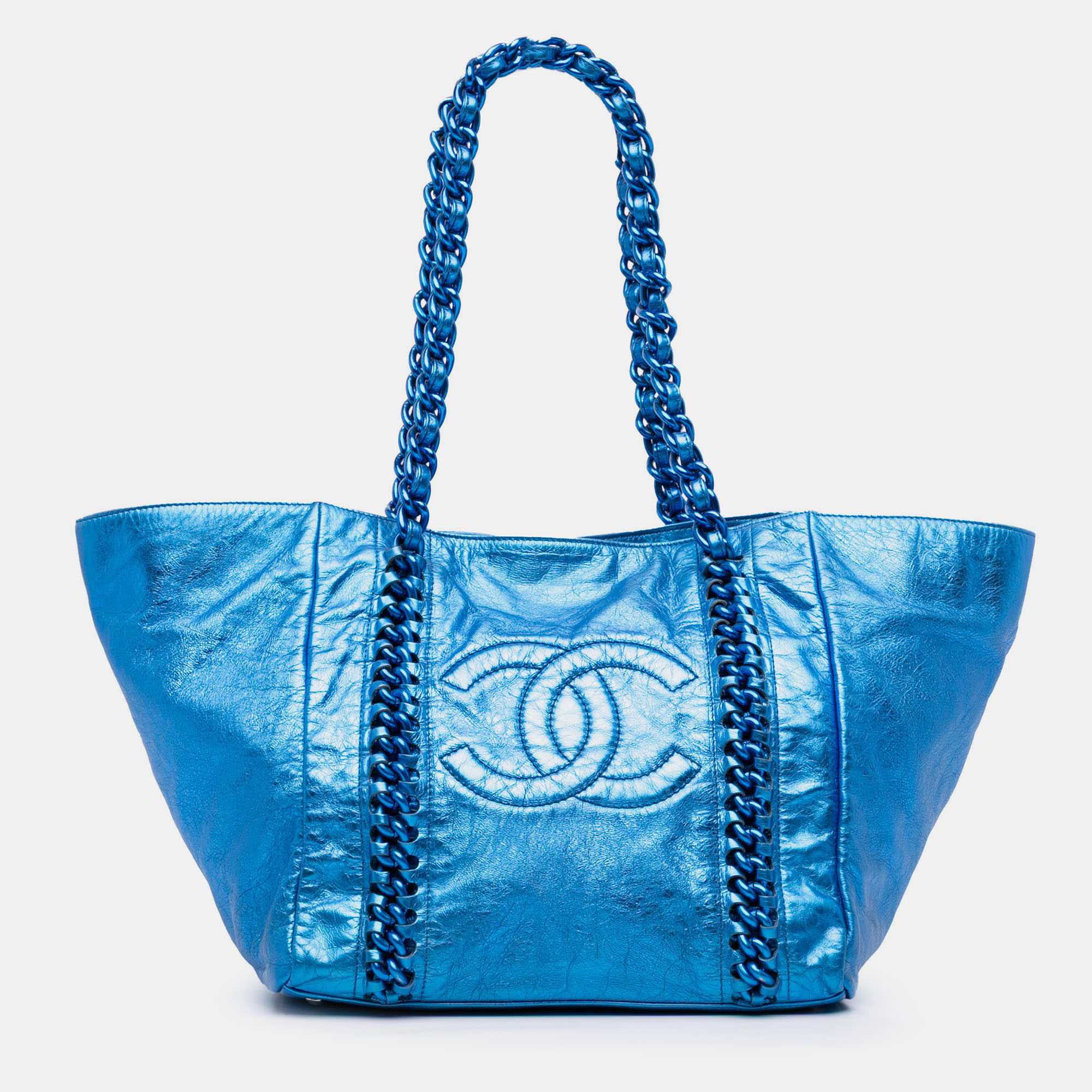 

Chanel Blue Medium Cracked Metallic Calfskin Modern Chain Tote