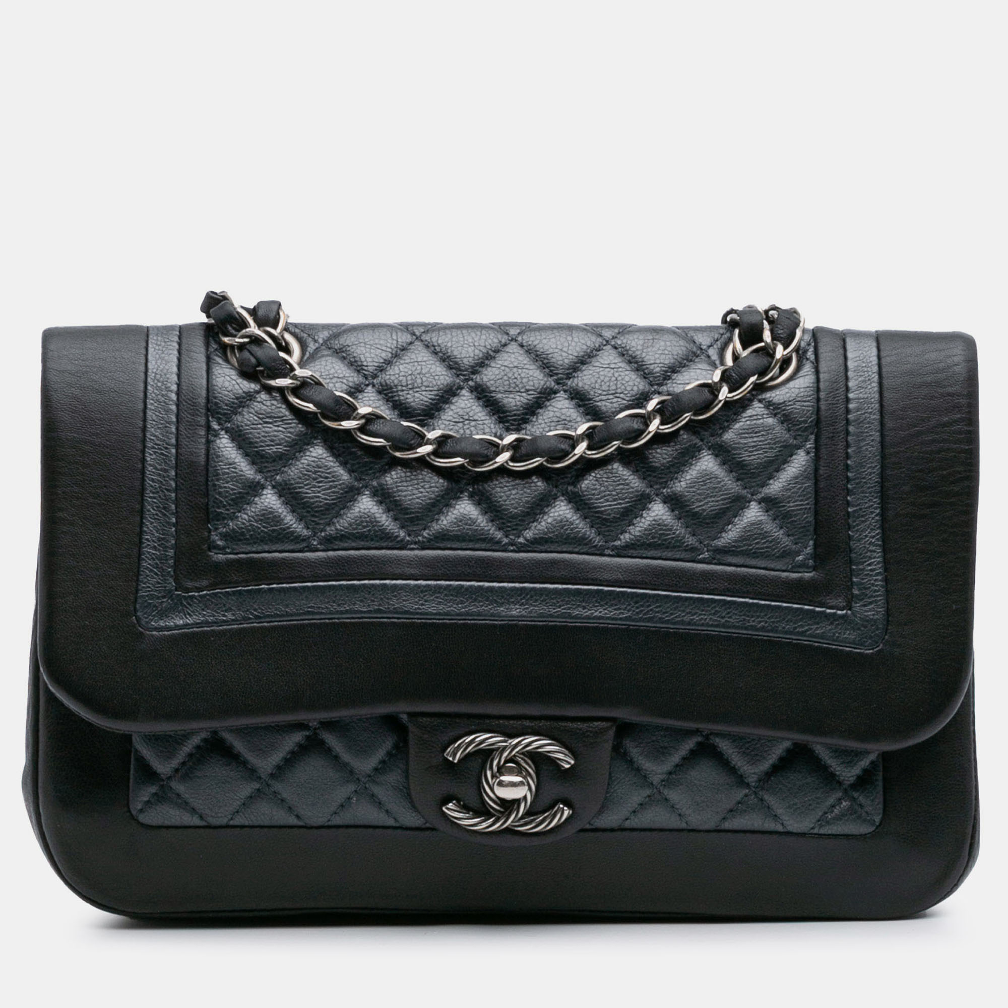 

Chanel Black Blue Medium Bicolor Quilted Calfskin Flap
