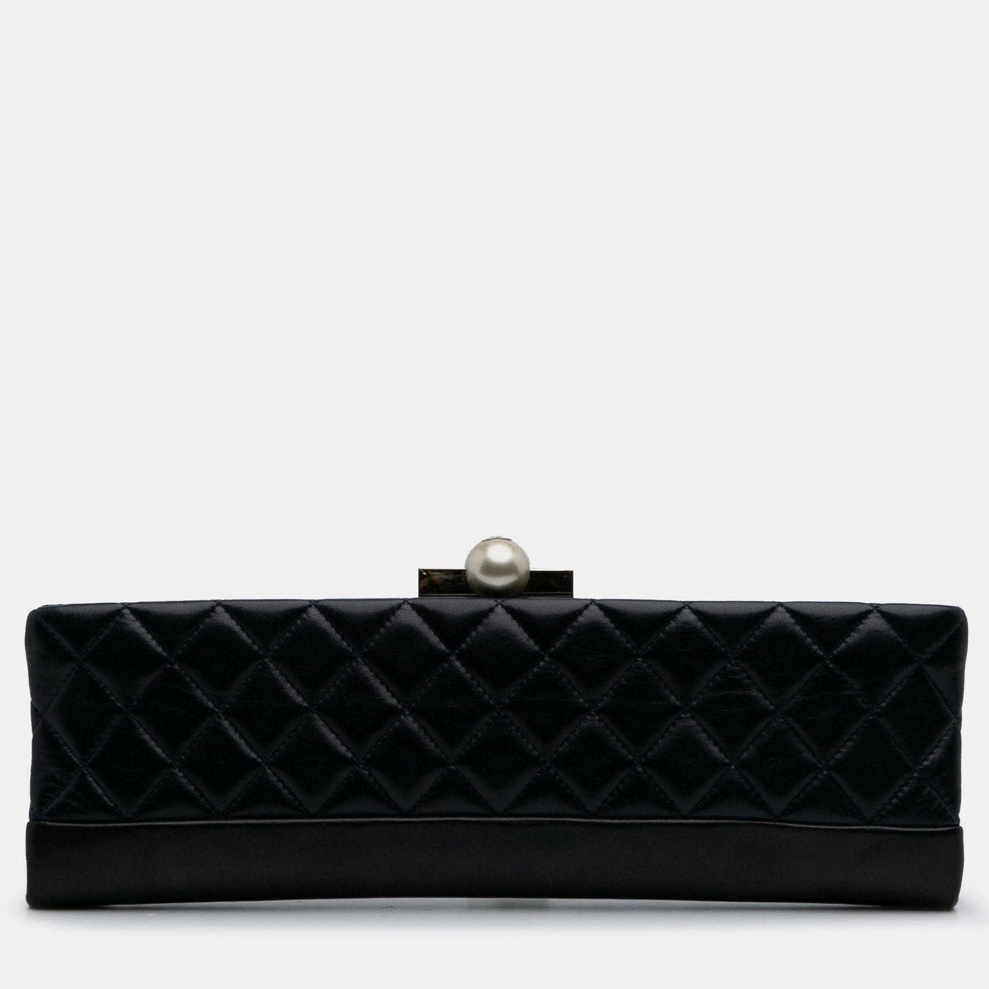 

Chanel Black CC Quilted Lambskin Pearl Clutch