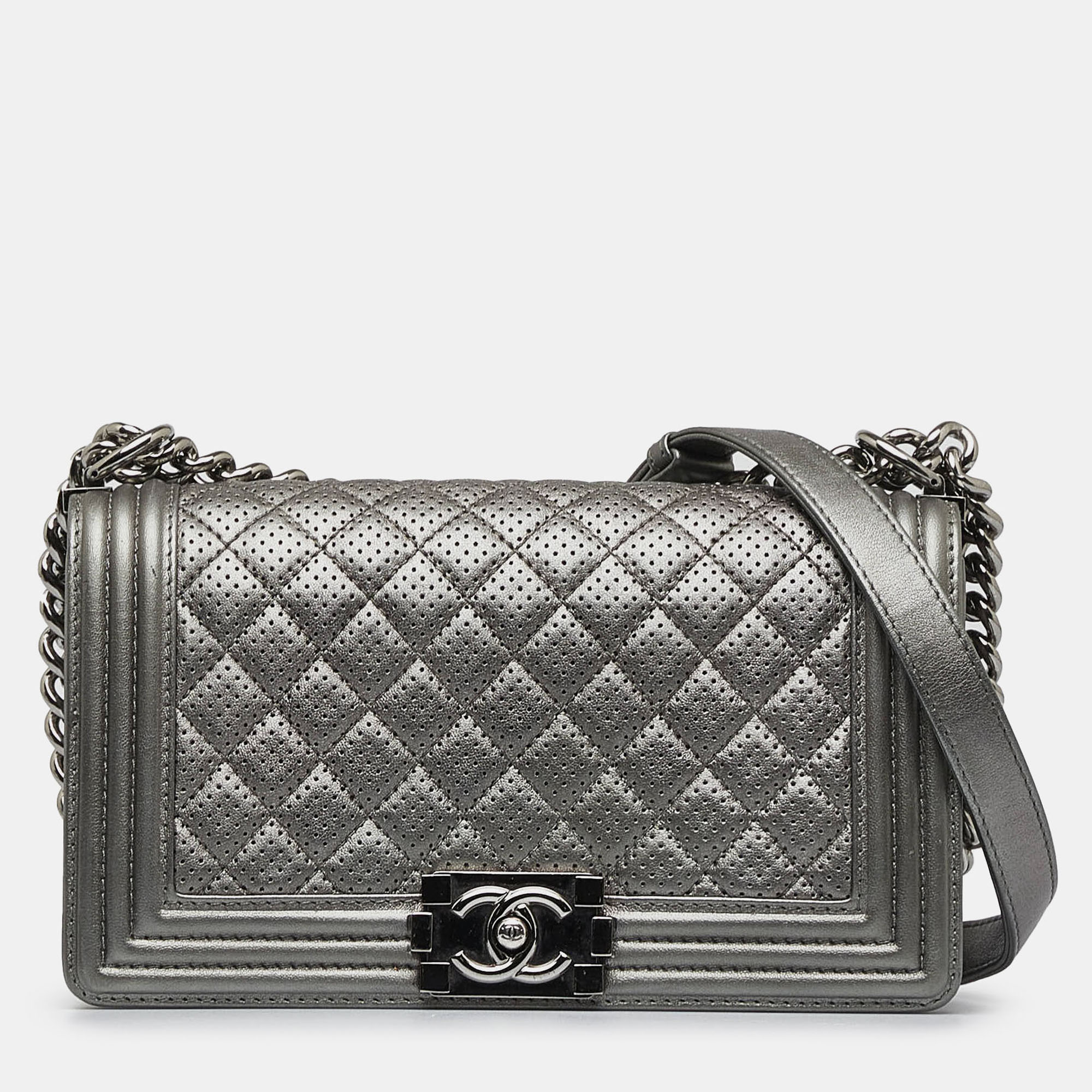 

Chanel Grey Old Medium Quilted Perforated Metallic Lambskin Boy Flap