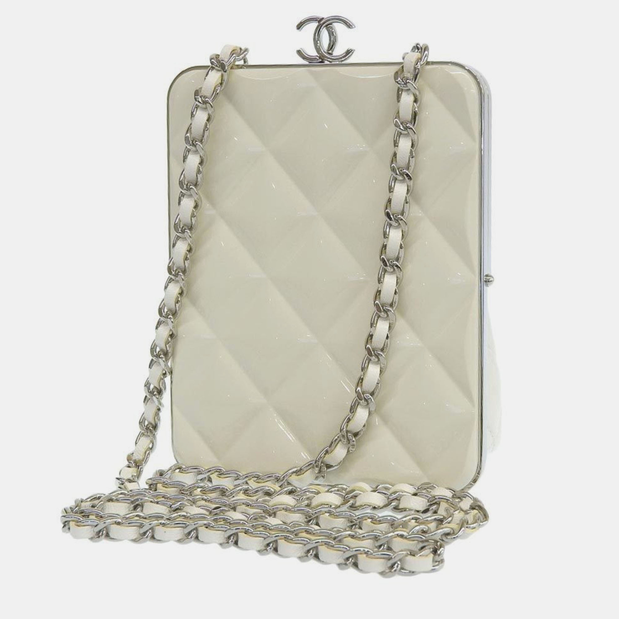 Pre-owned Chanel Cc White Lambskin Quilted Evening Clutch With Chain