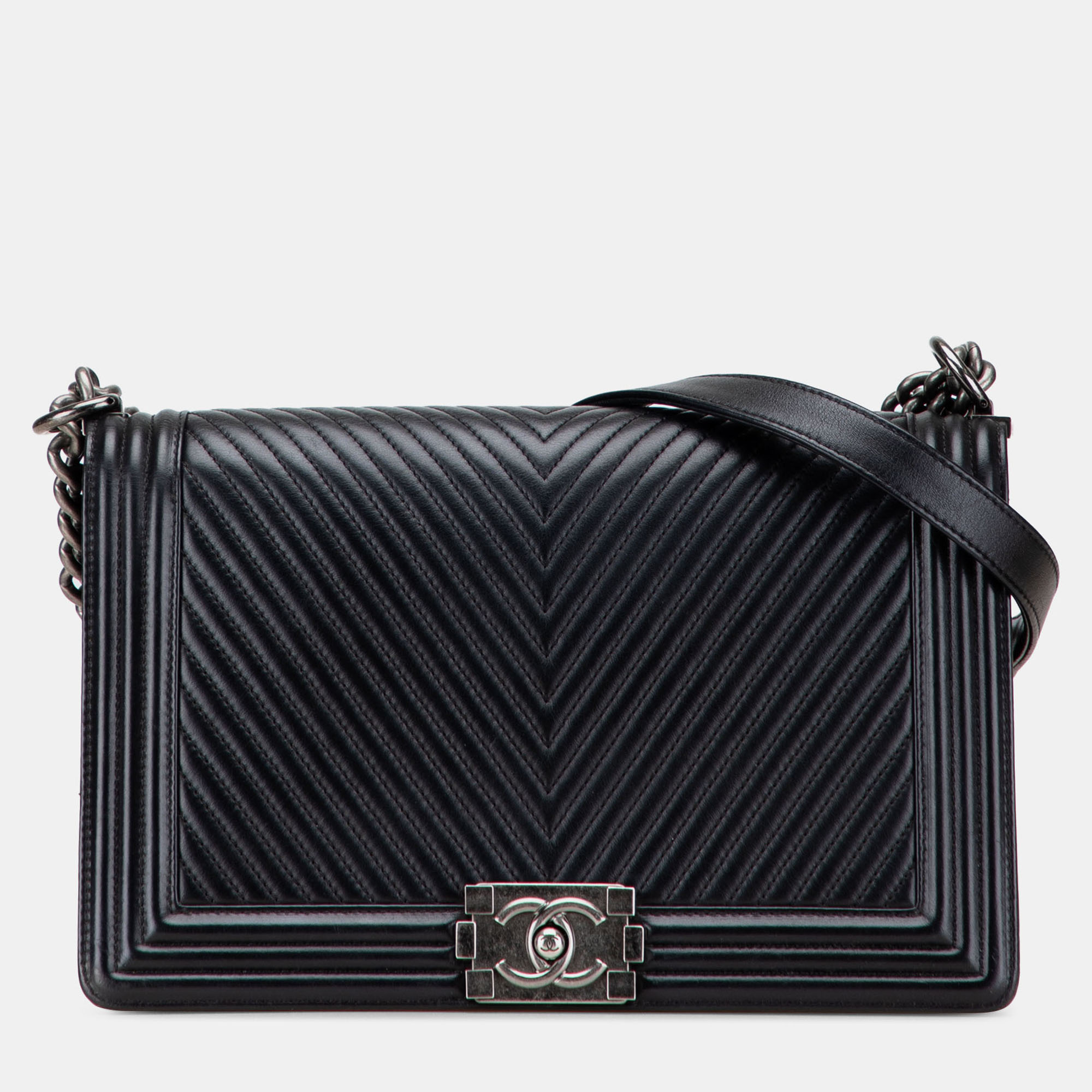 

Chanel Black Medium Chevron Calfskin Boy Flap