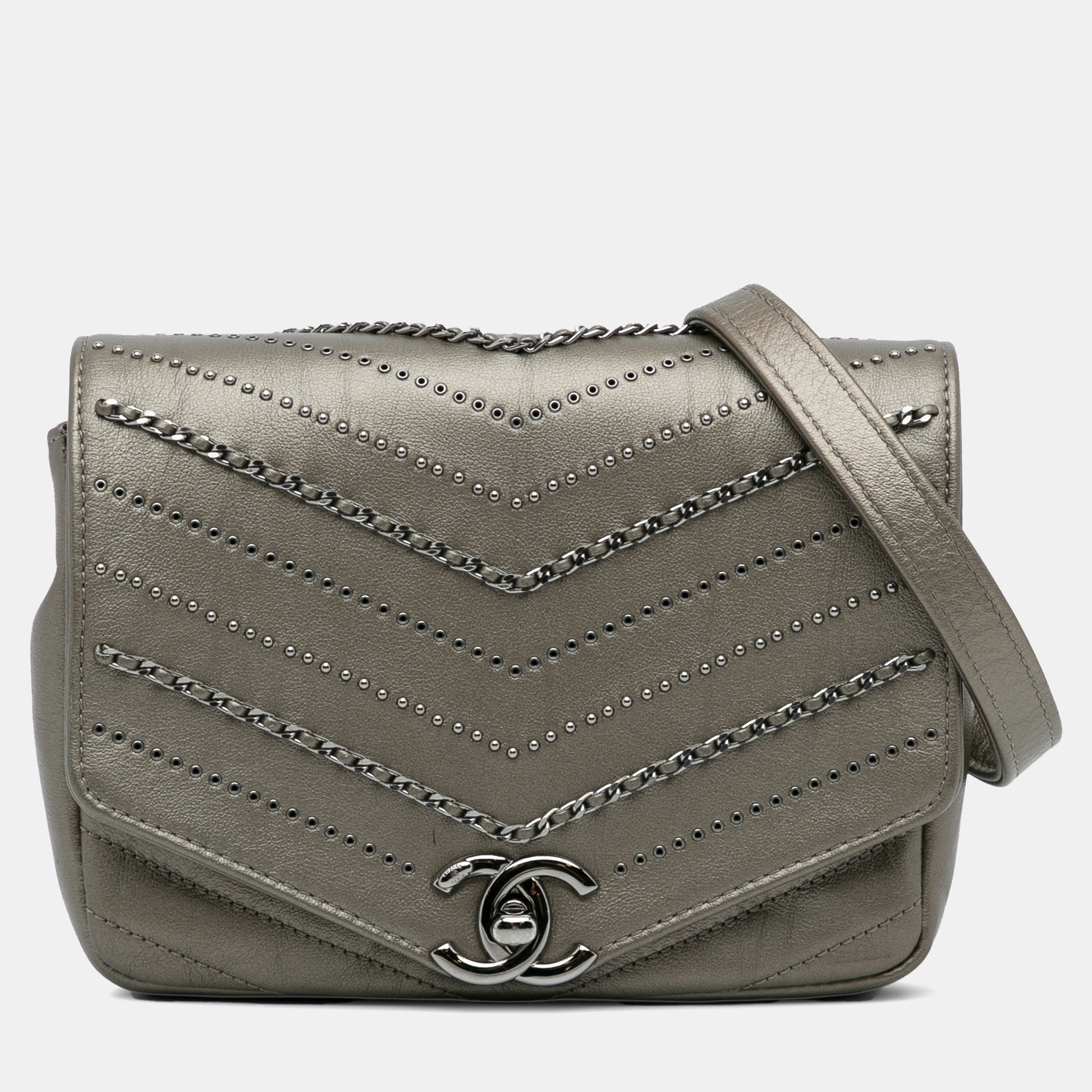 

Chanel Grey Mini Embellished Calfskin Chevron Square Envelop Flap