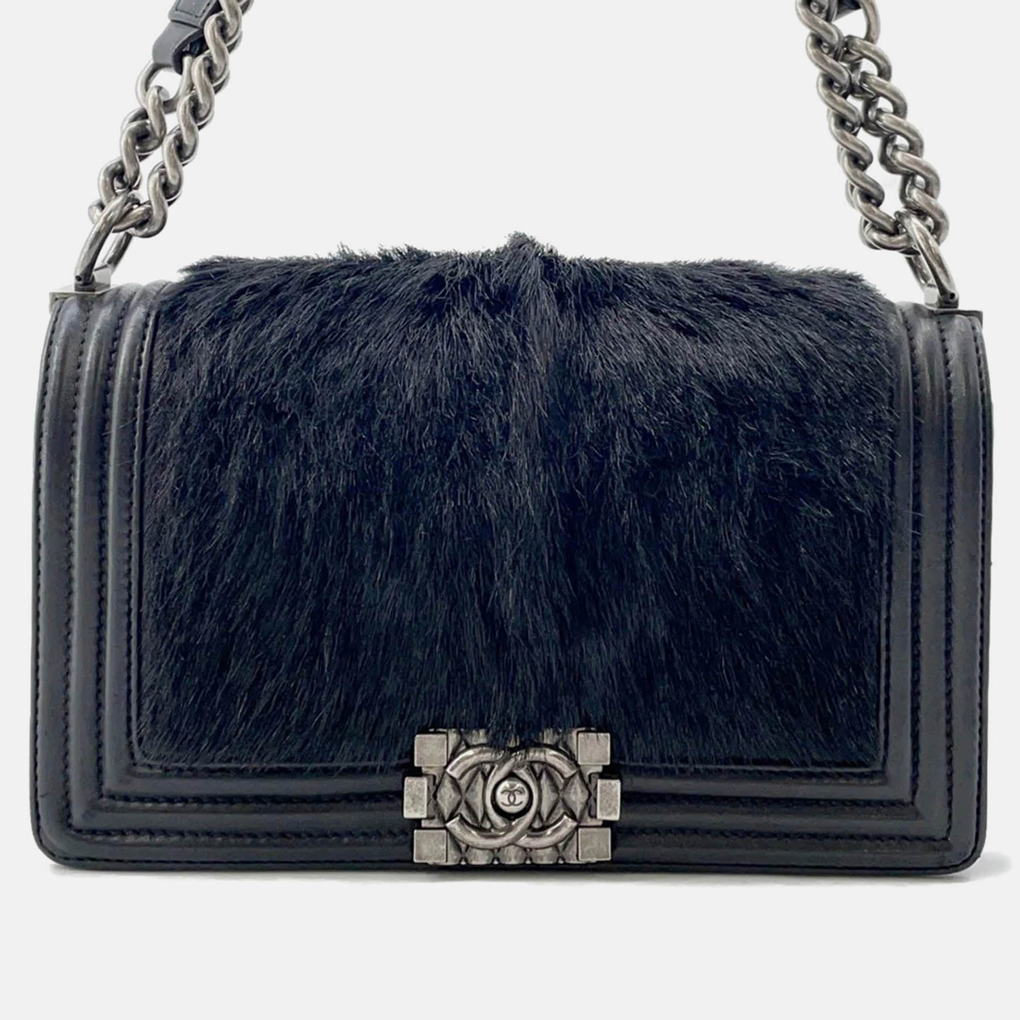 

Chanel Boy Chanel Chain shoulder Bag Black Leather Fur Size