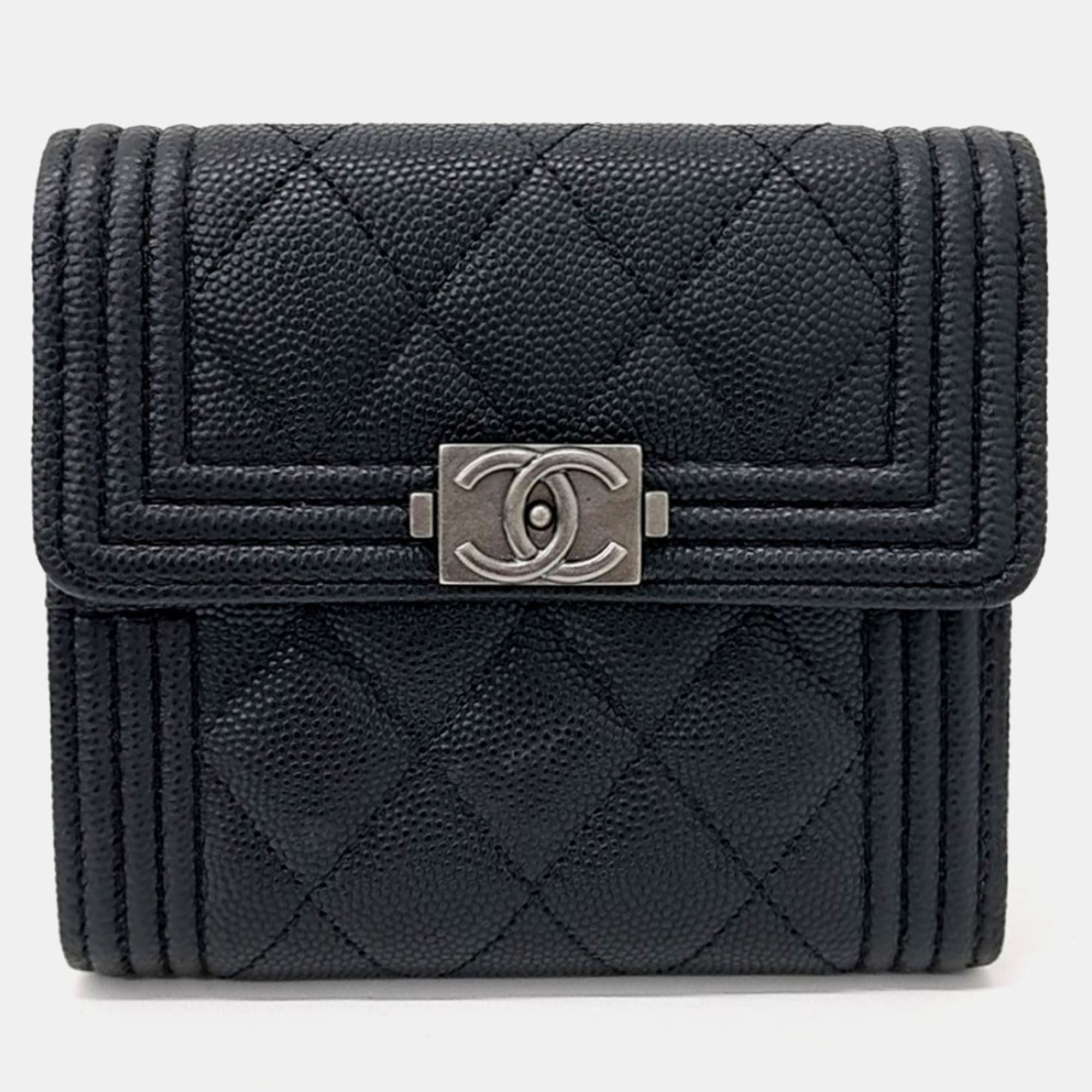 

Chanel Black Leather Caviar Boy Bifold Wallet