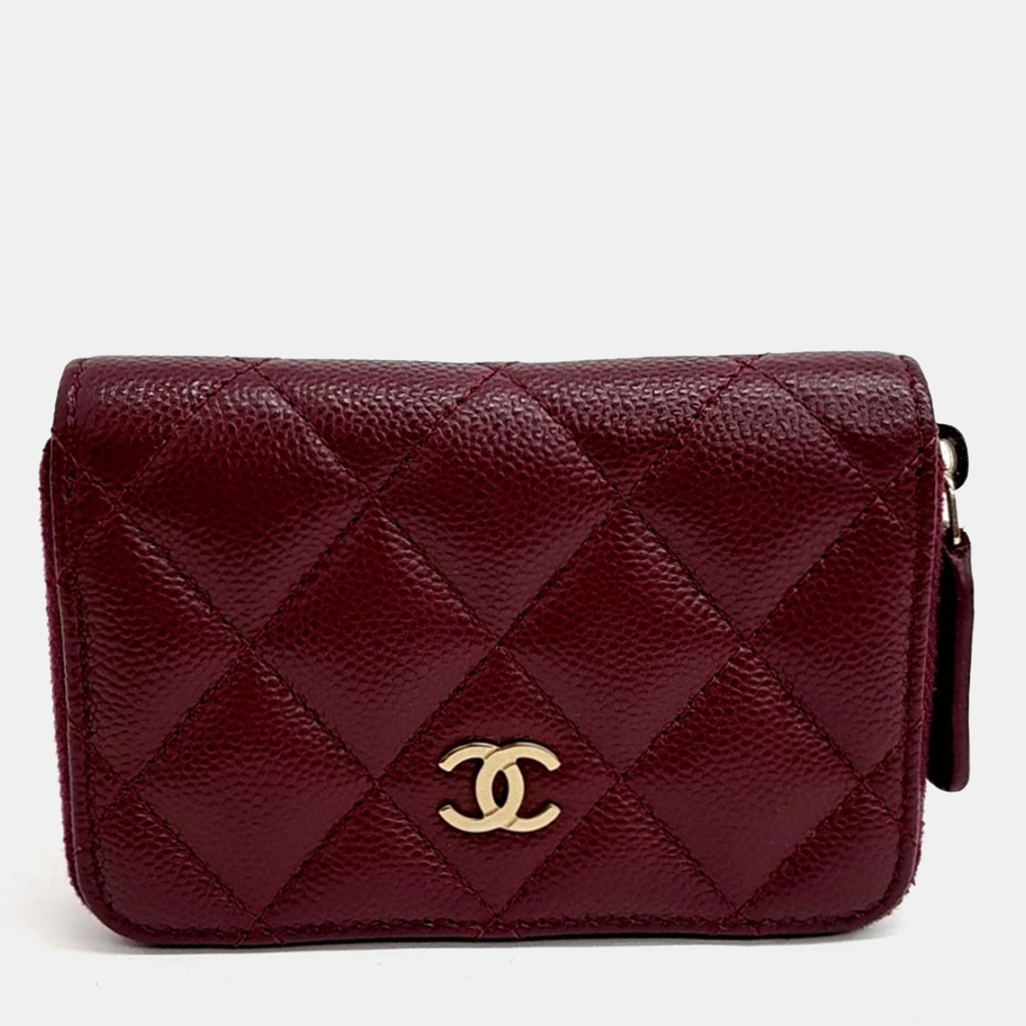 

Chanel Burgundy Caviar Leather Caviar Card Holder